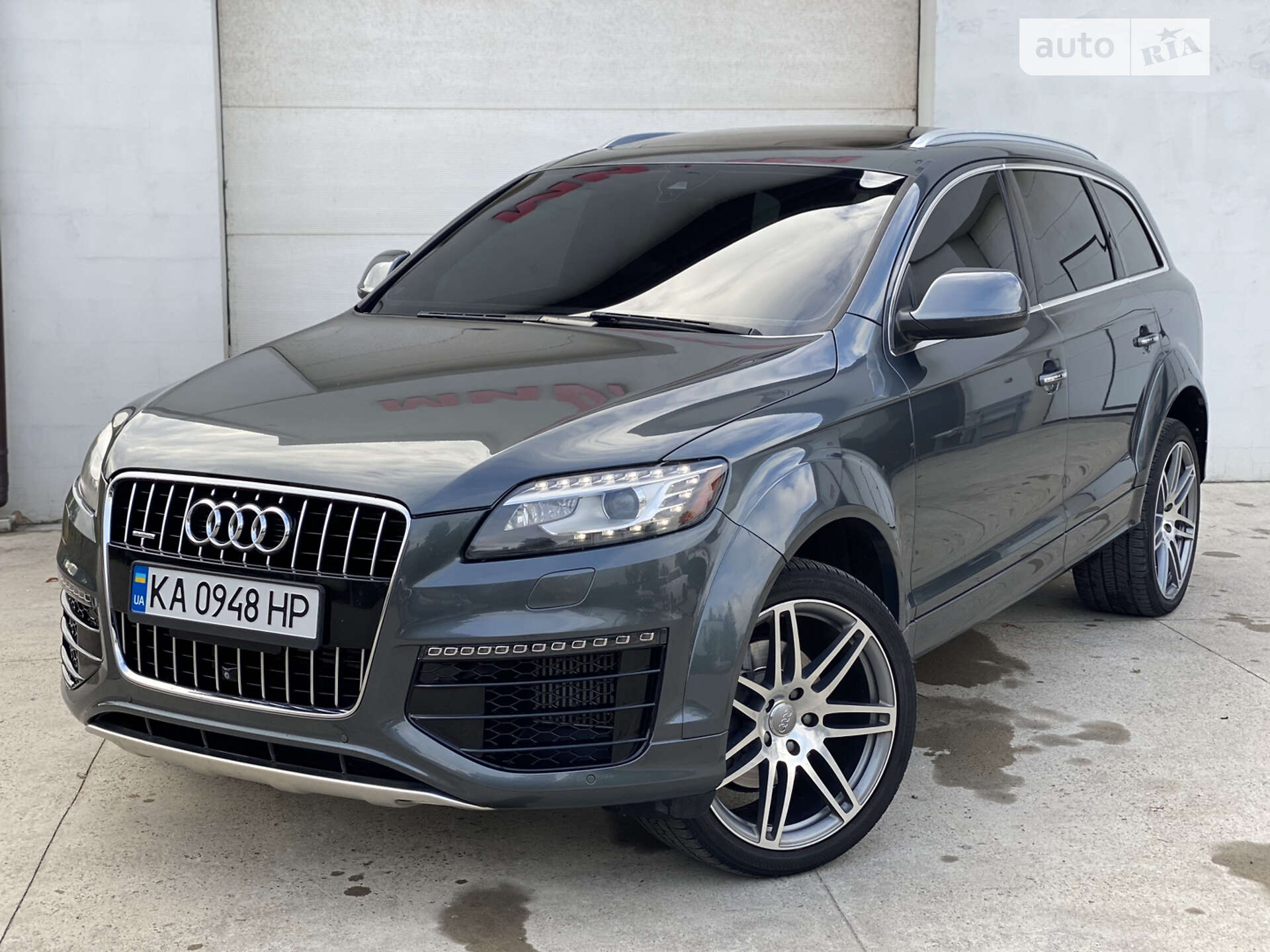 AUDI Q7