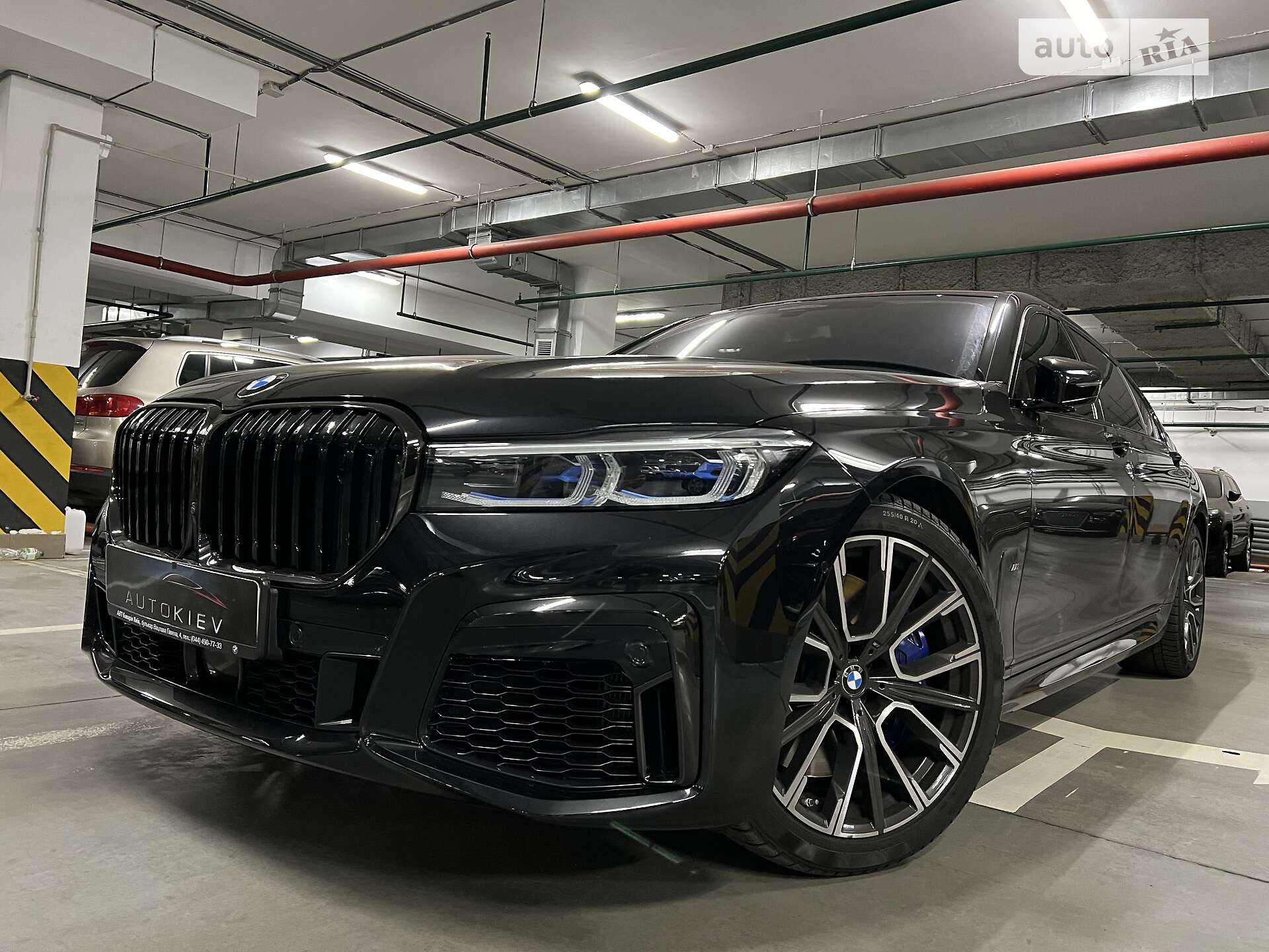 BMW M760LI 2021