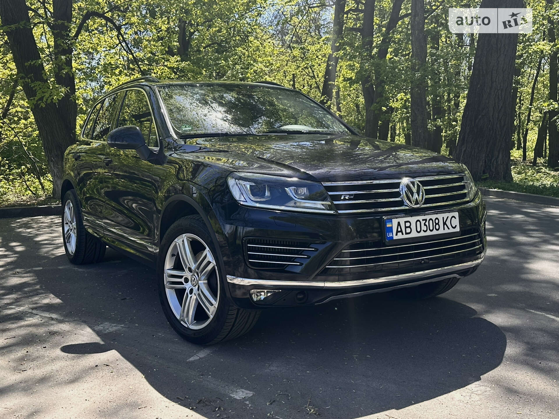 VOLKSWAGEN TOUAREG 2015