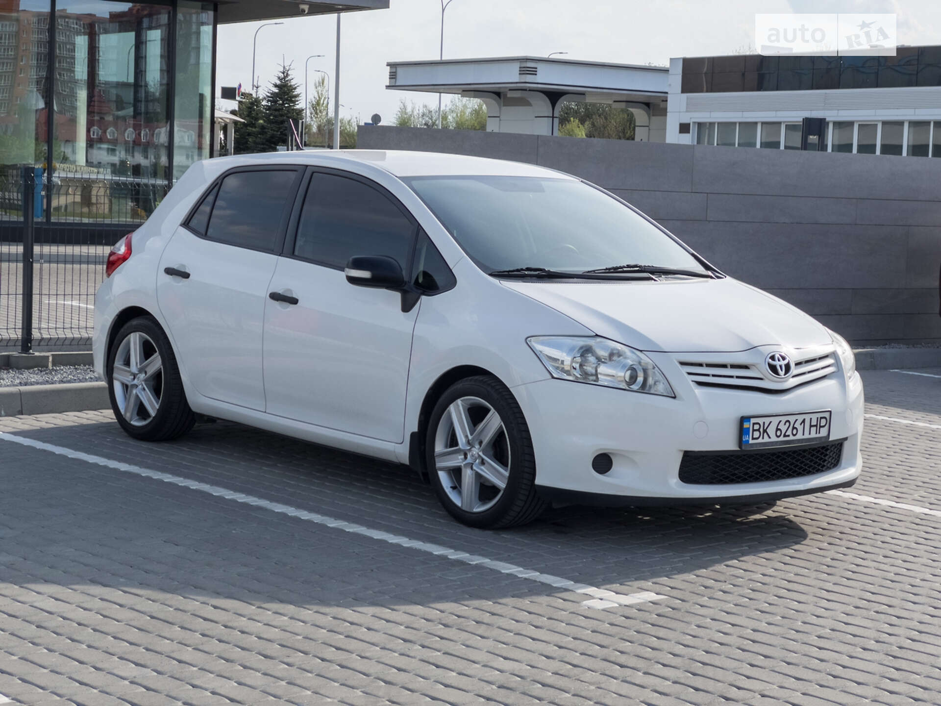 TOYOTA AURIS 2010
