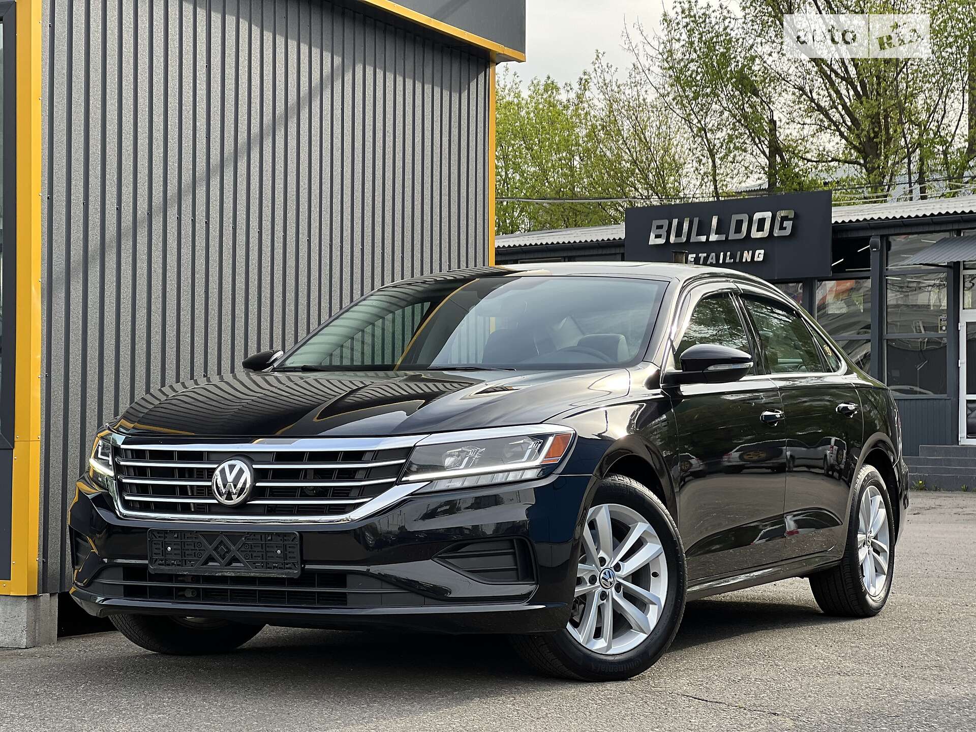 VOLKSWAGEN PASSAT 2020