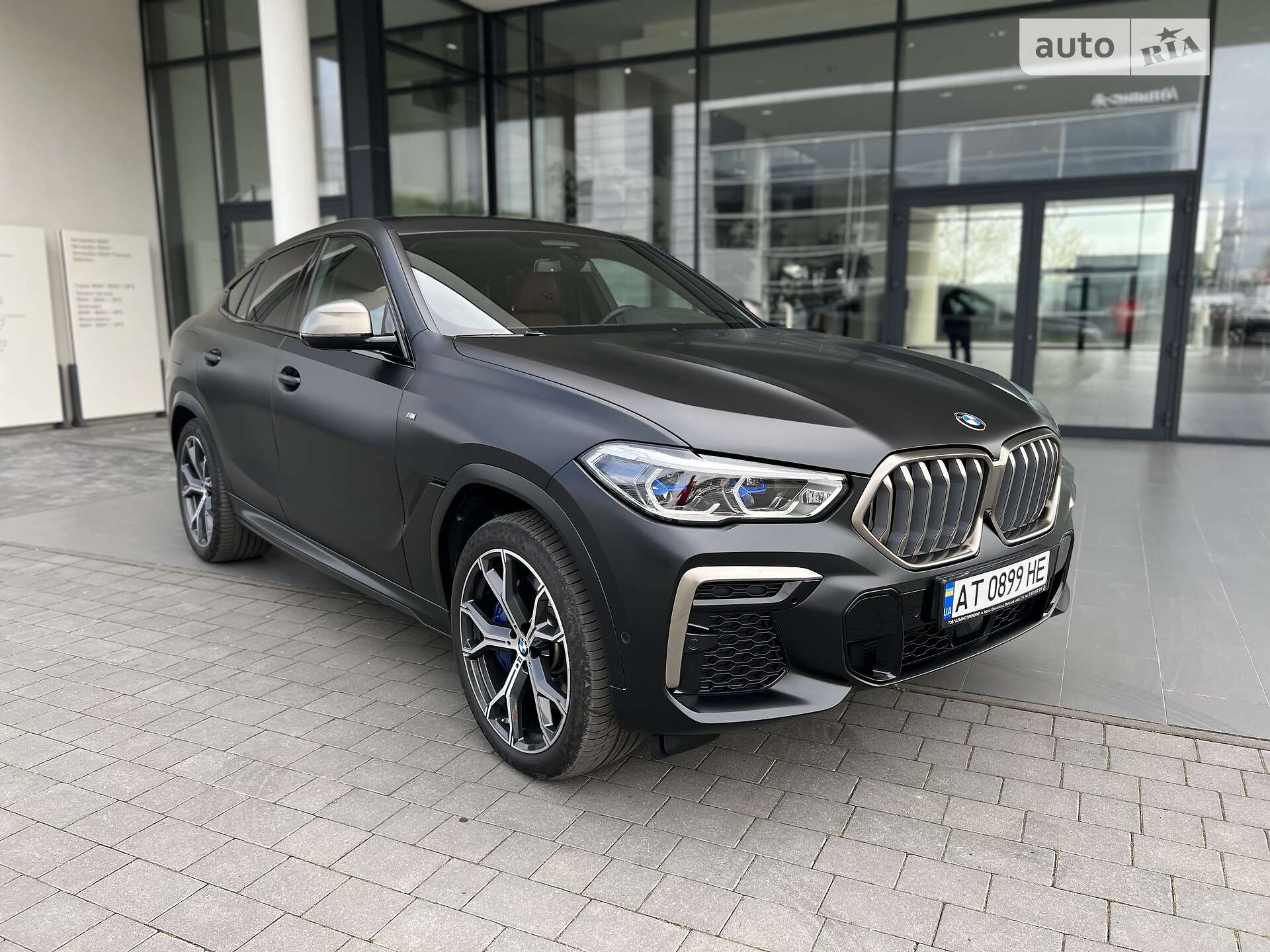 BMW X6 M50I 2021