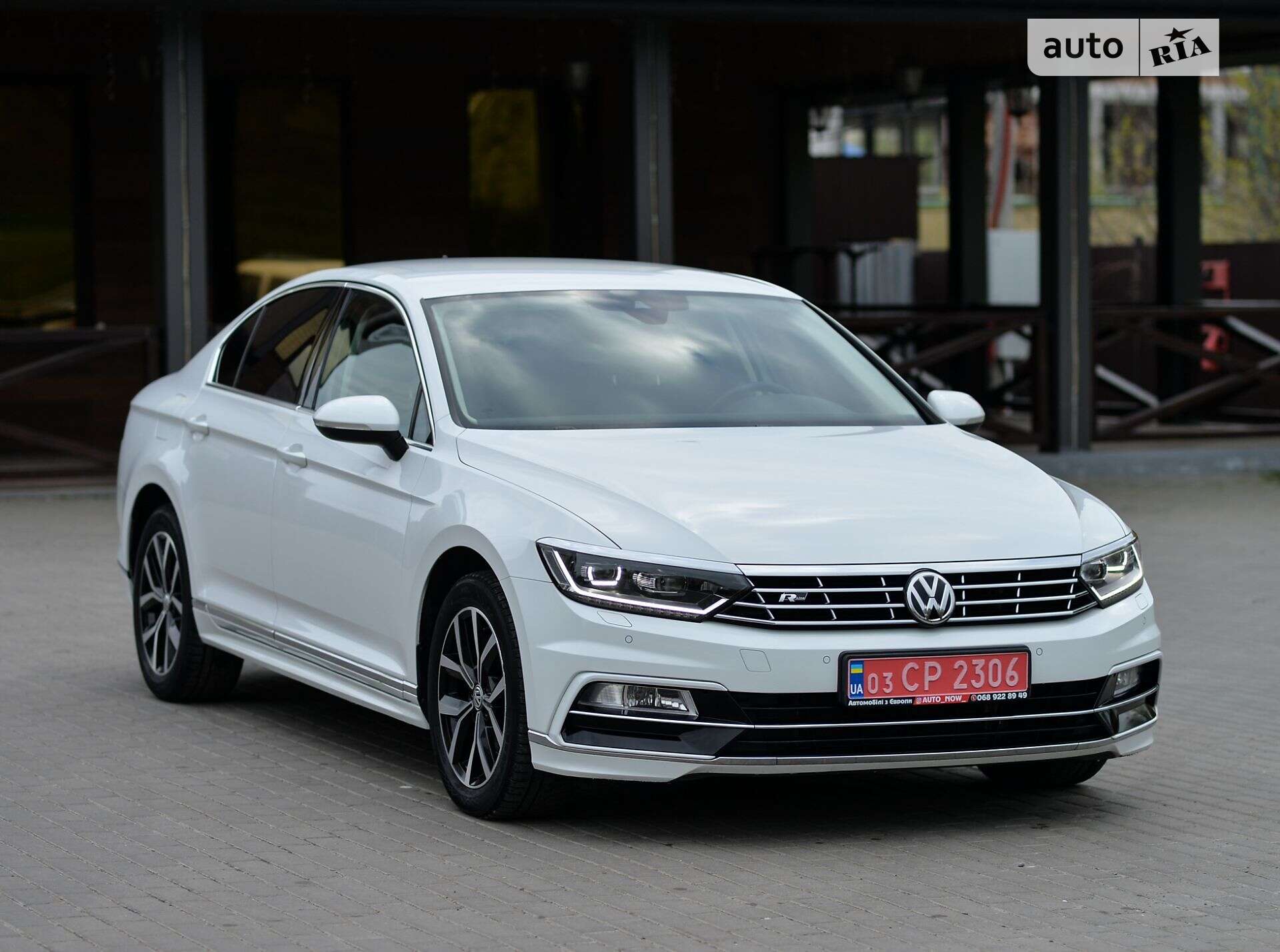VOLKSWAGEN PASSAT 2018