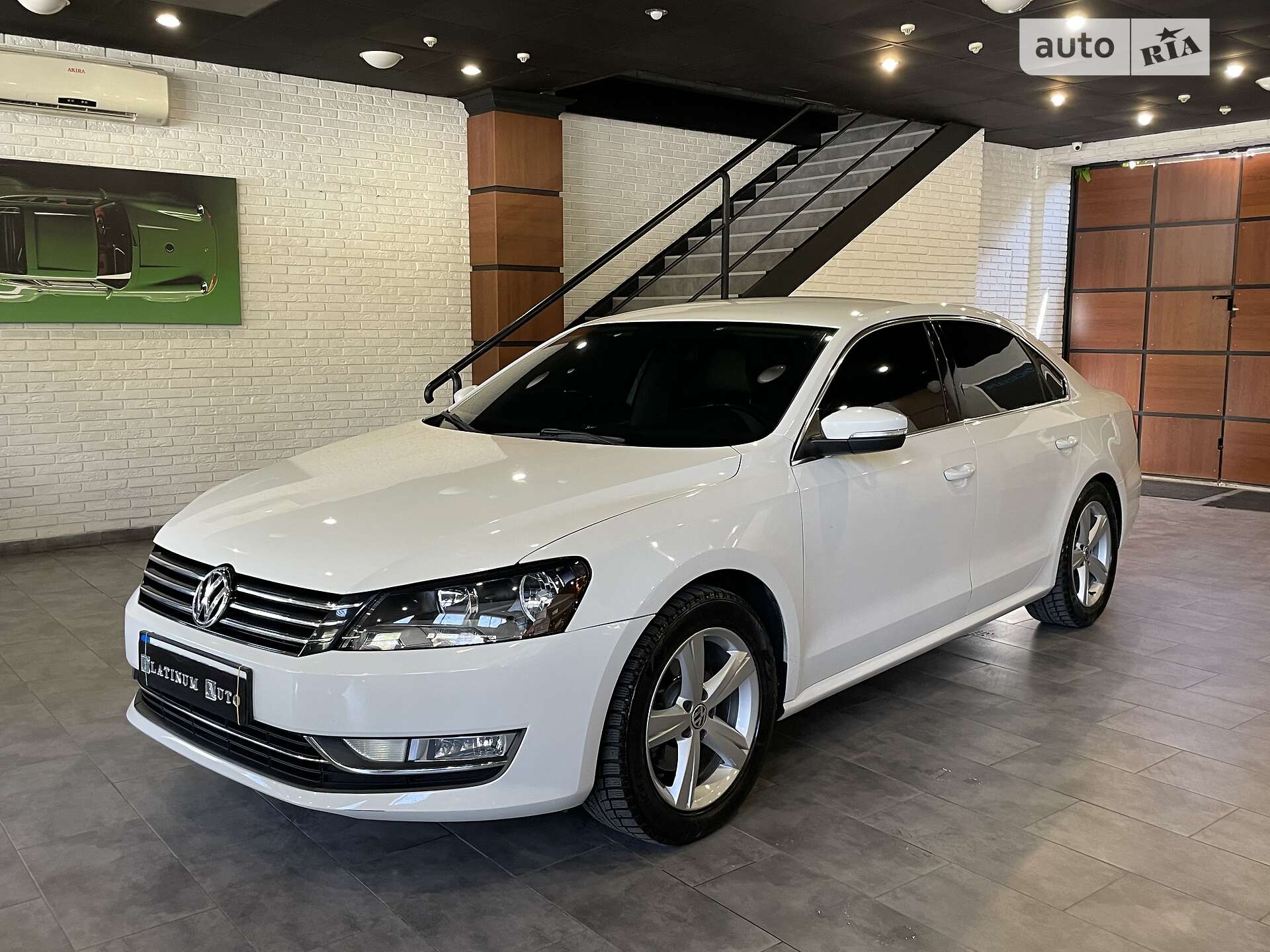 VOLKSWAGEN PASSAT 2015