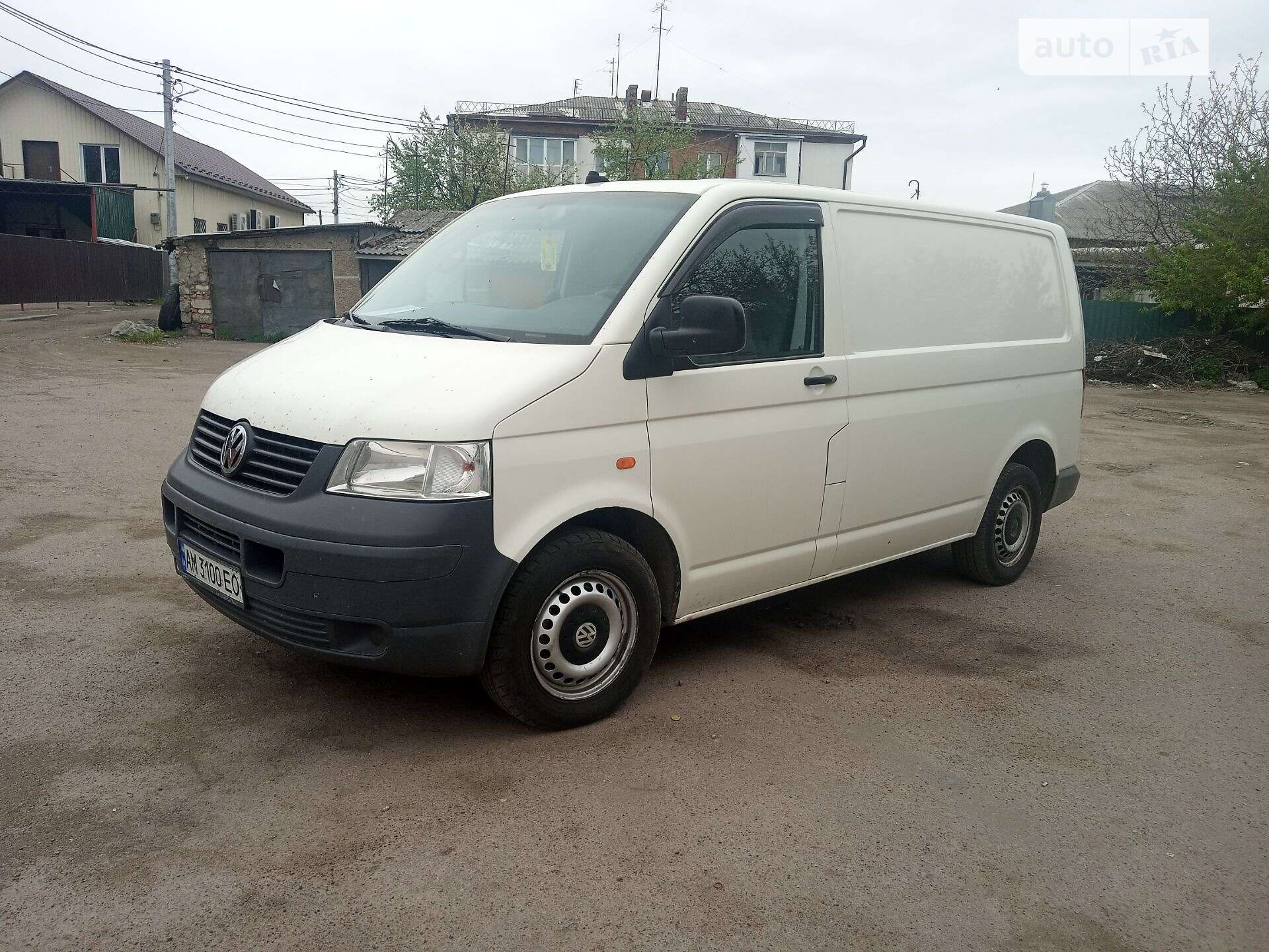 VOLKSWAGEN TRANSPORTER 2004