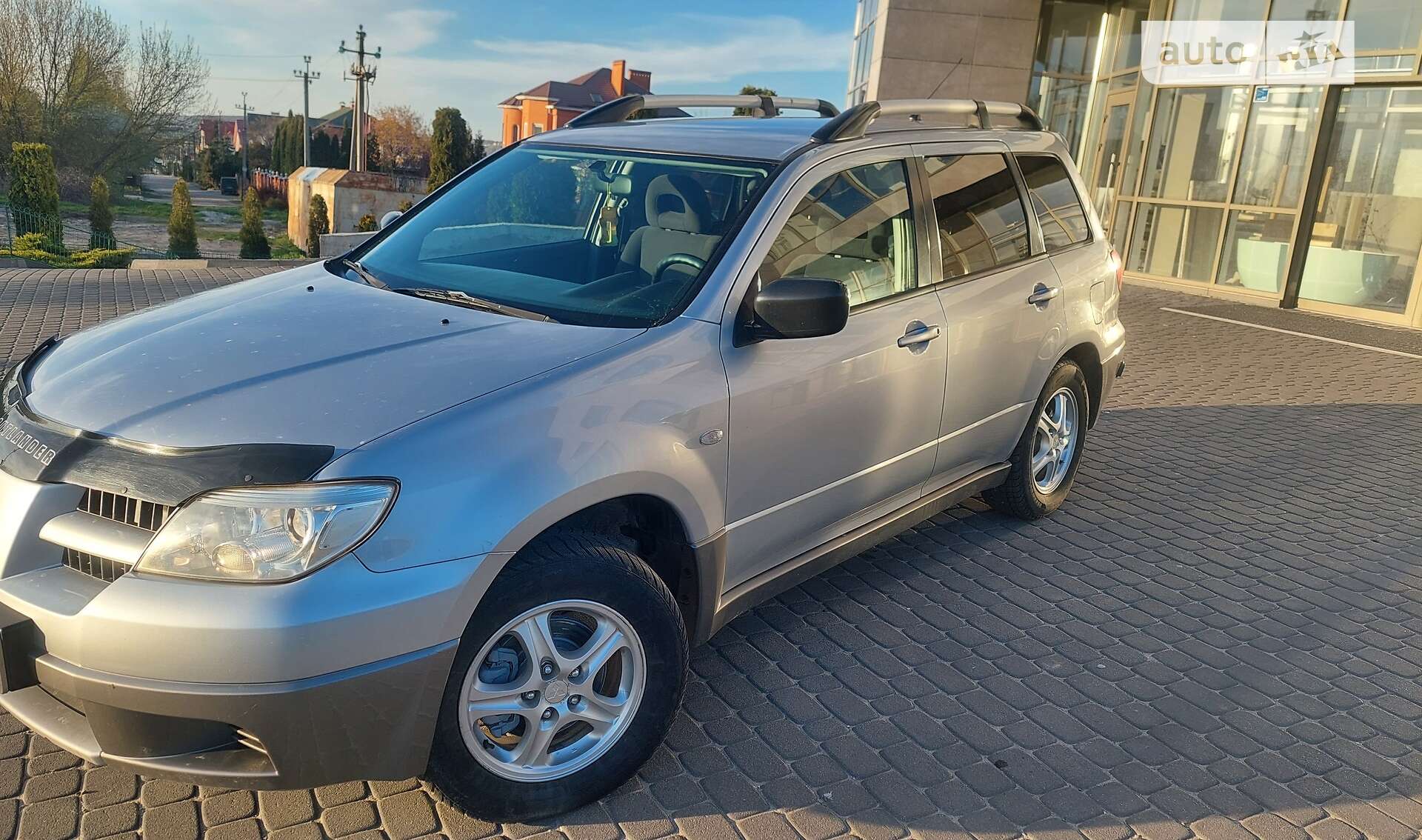 MITSUBISHI OUTLANDER 2006