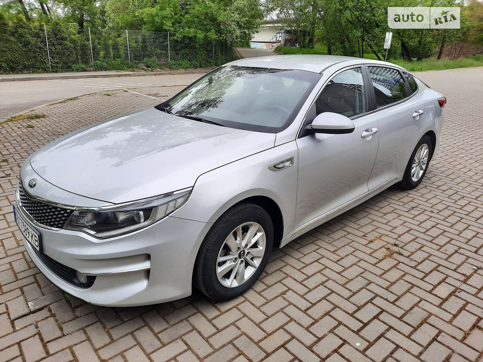 KIA K5 2016