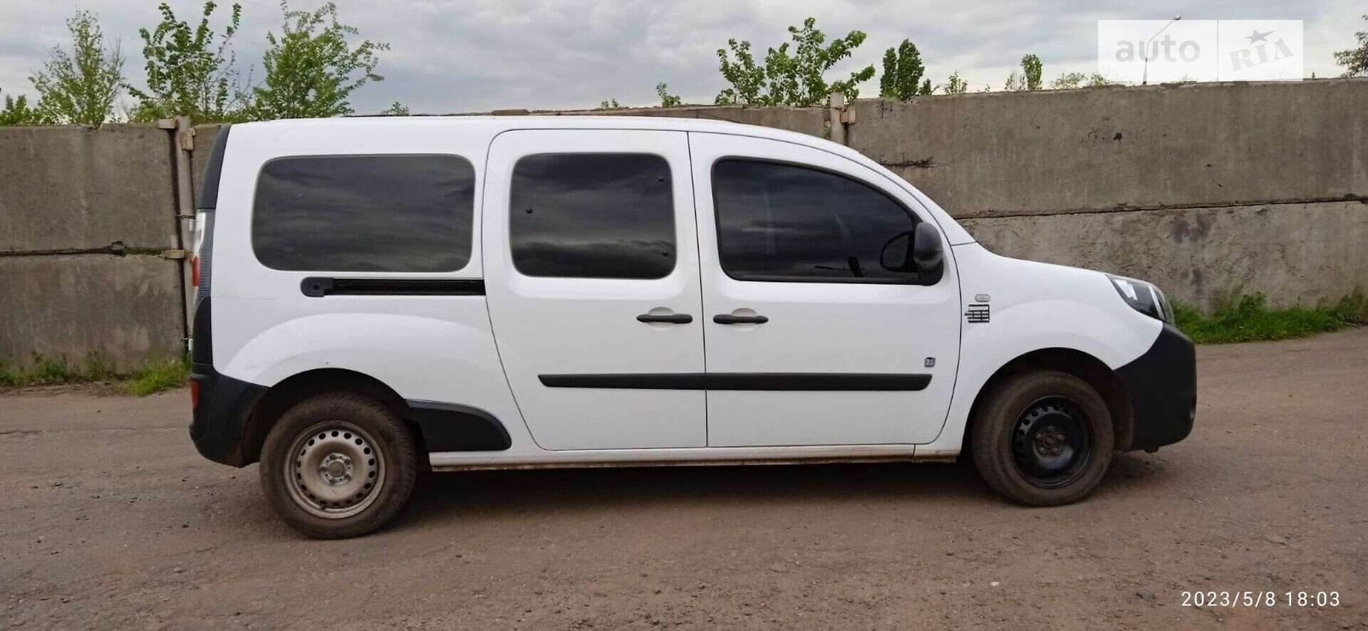 RENAULT KANGOO 2016