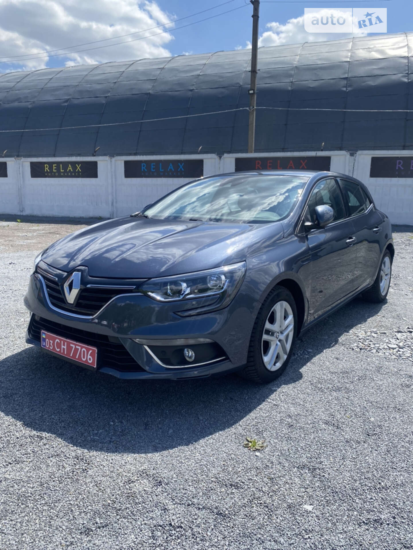 Головне фото звіту автомобіля RENAULT MEGANE 2016