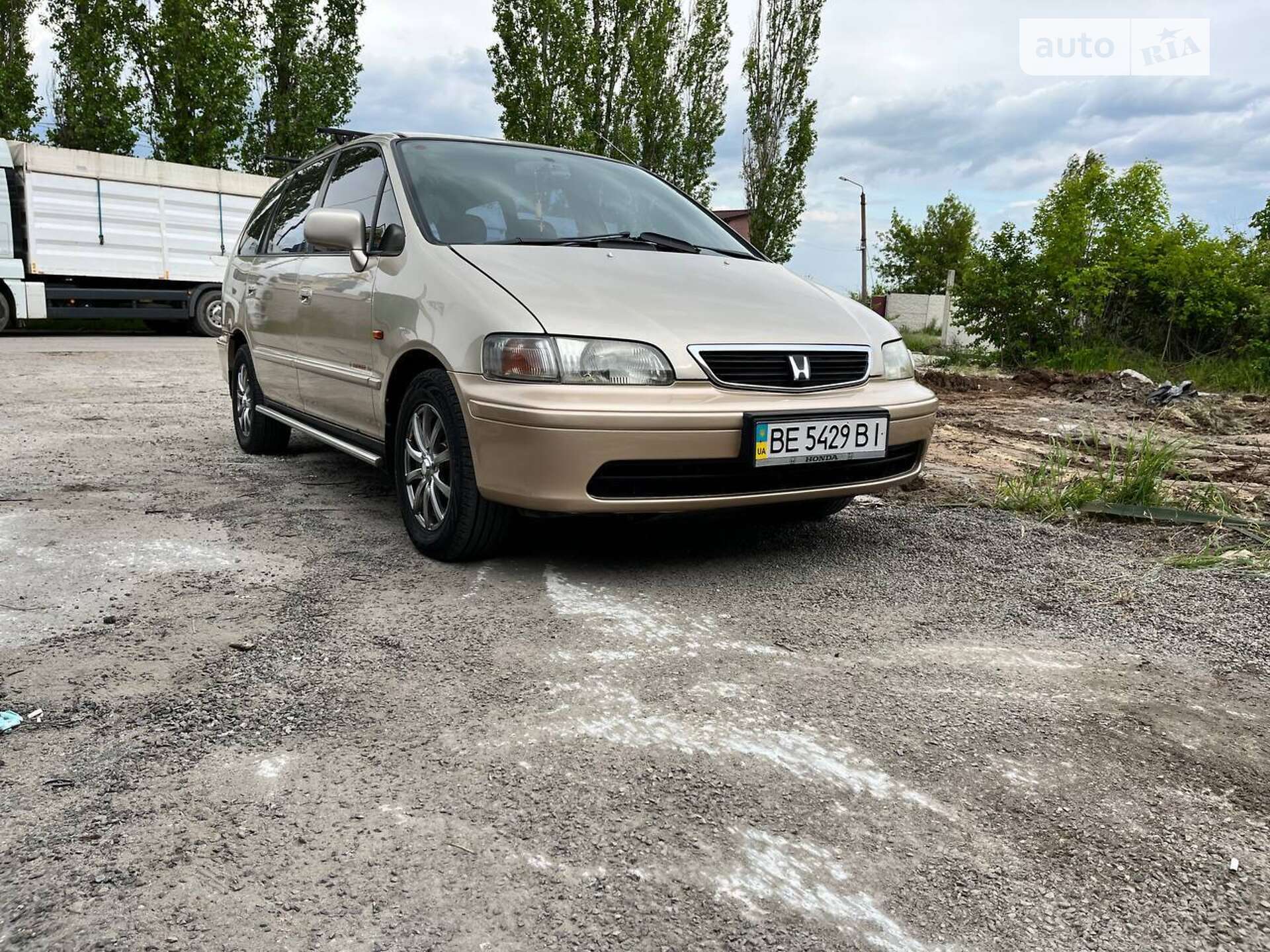 HONDA SHUTTLE 1999