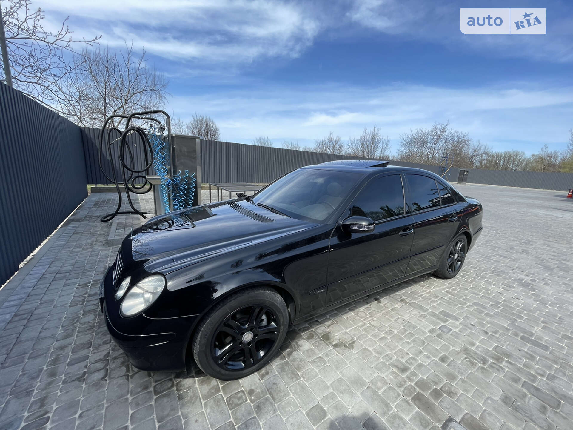 Mercedes-Benz E-Class 2002