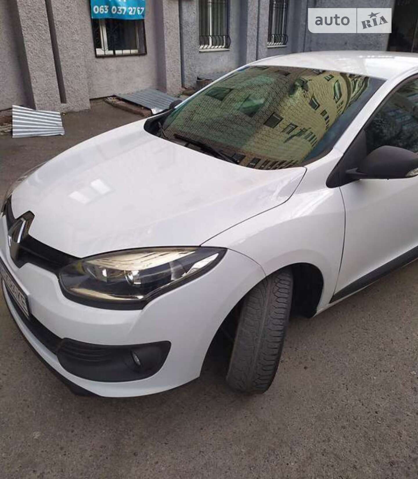 RENAULT MEGANE