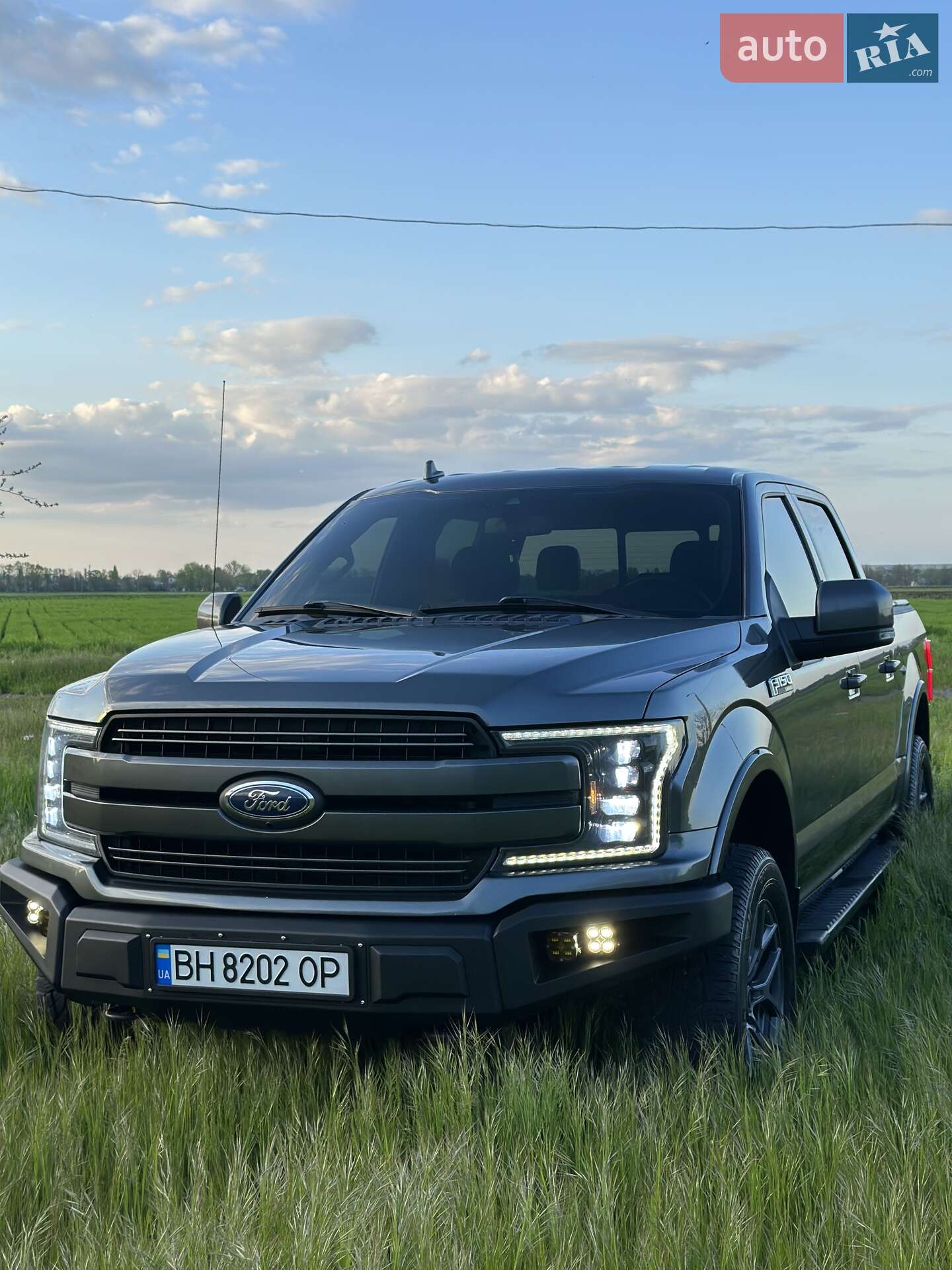 Головне фото звіту автомобіля FORD F 150 2018