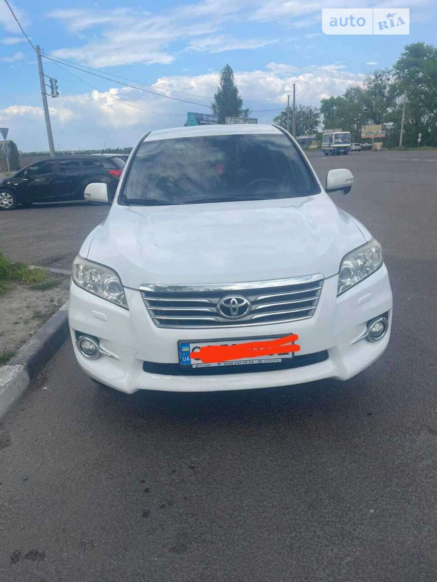 TOYOTA RAV4 2011