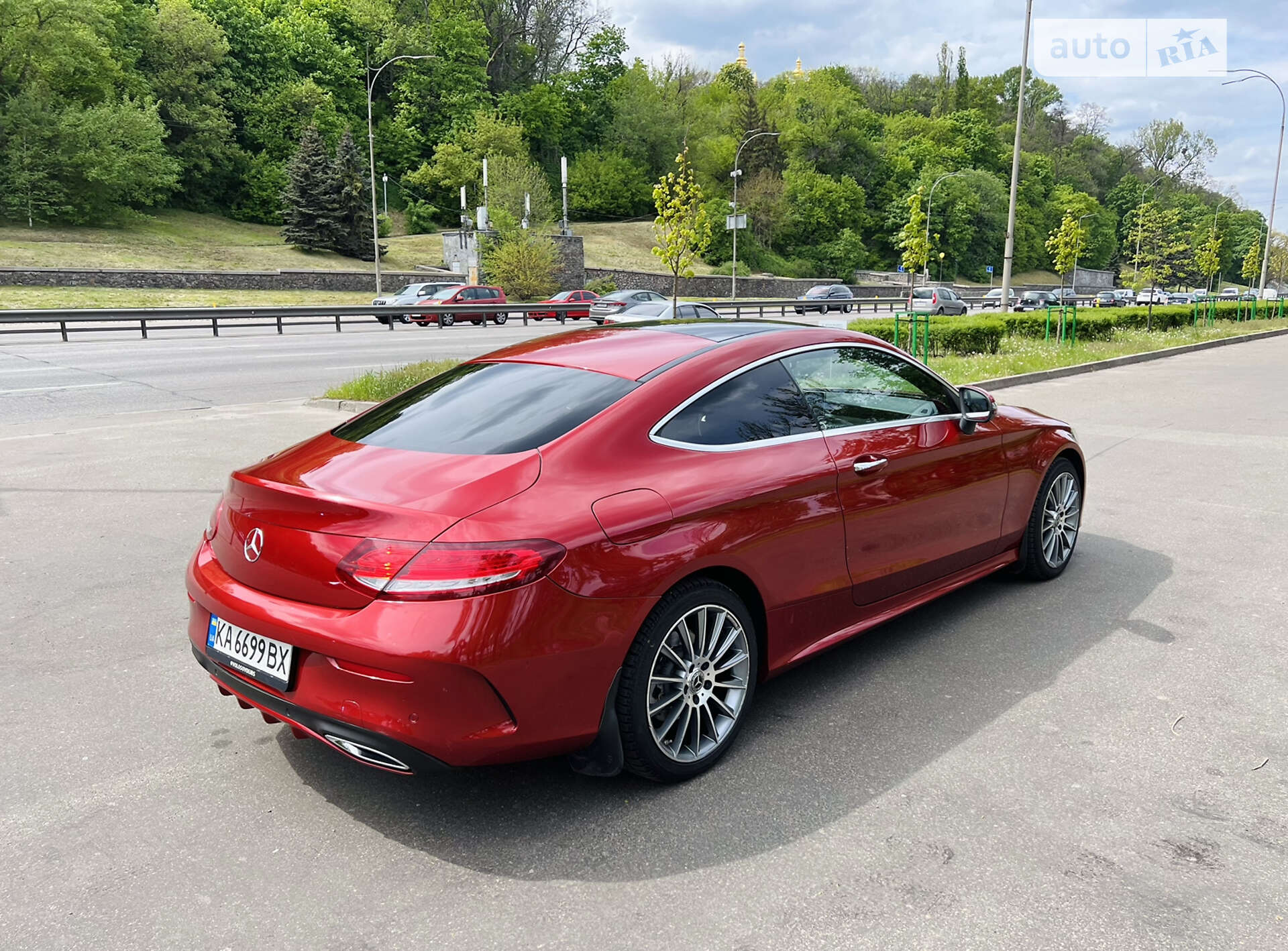 MERCEDES-BENZ C 220 D