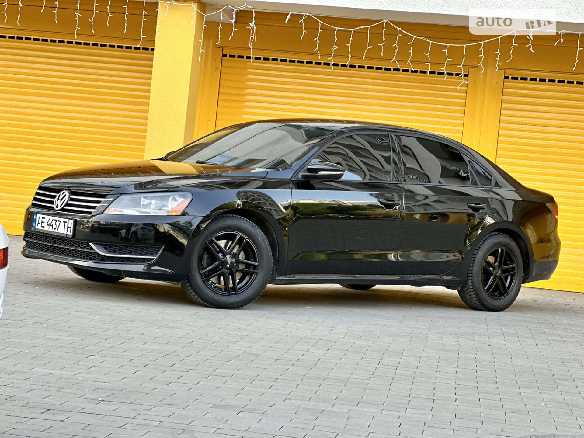 VOLKSWAGEN PASSAT 2012