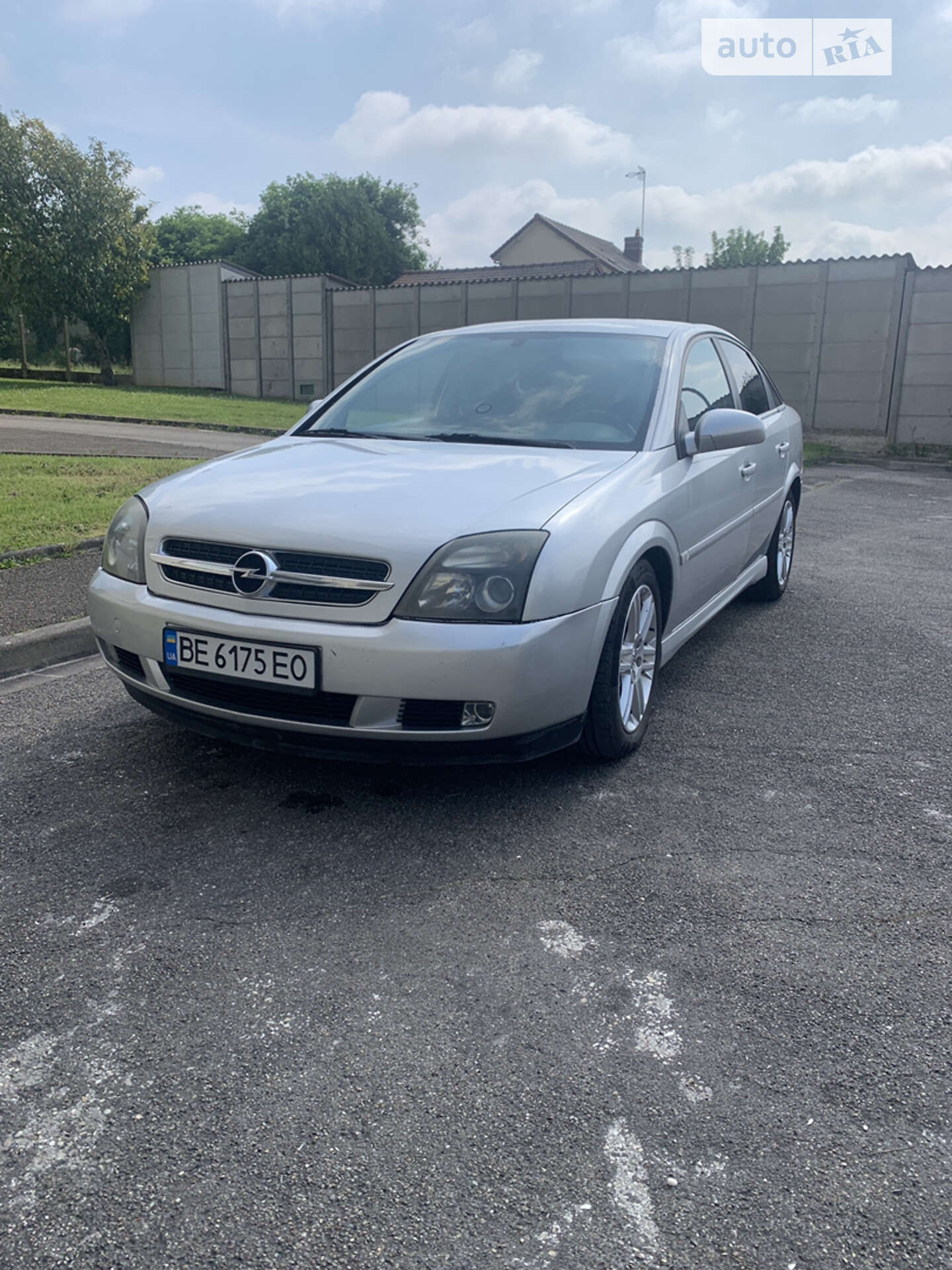 Головне фото звіту автомобіля OPEL VECTRA 2004