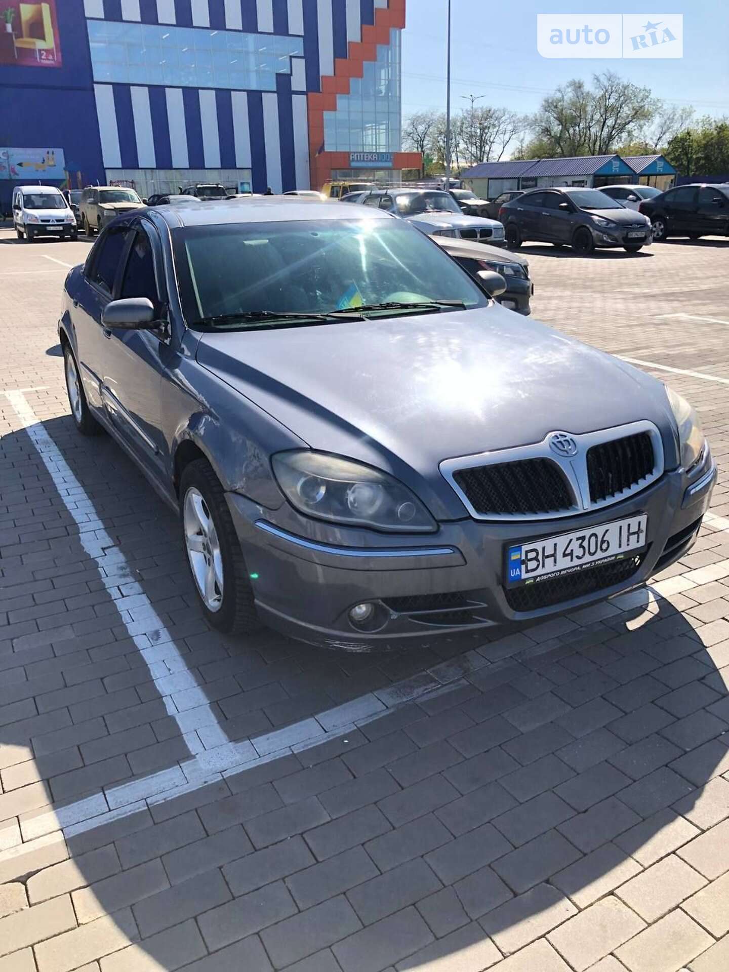 BRILLIANCE M2 2007