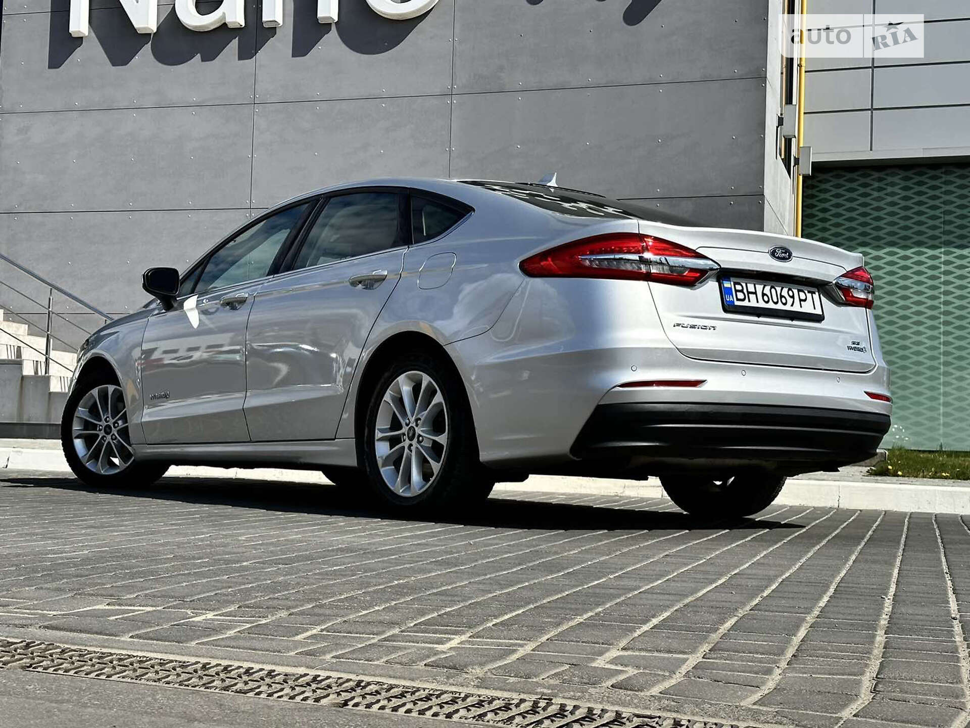 FORD FUSION 2019