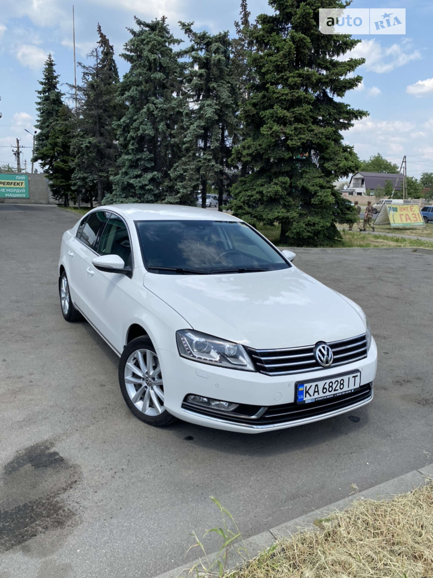 VOLKSWAGEN PASSAT 2014
