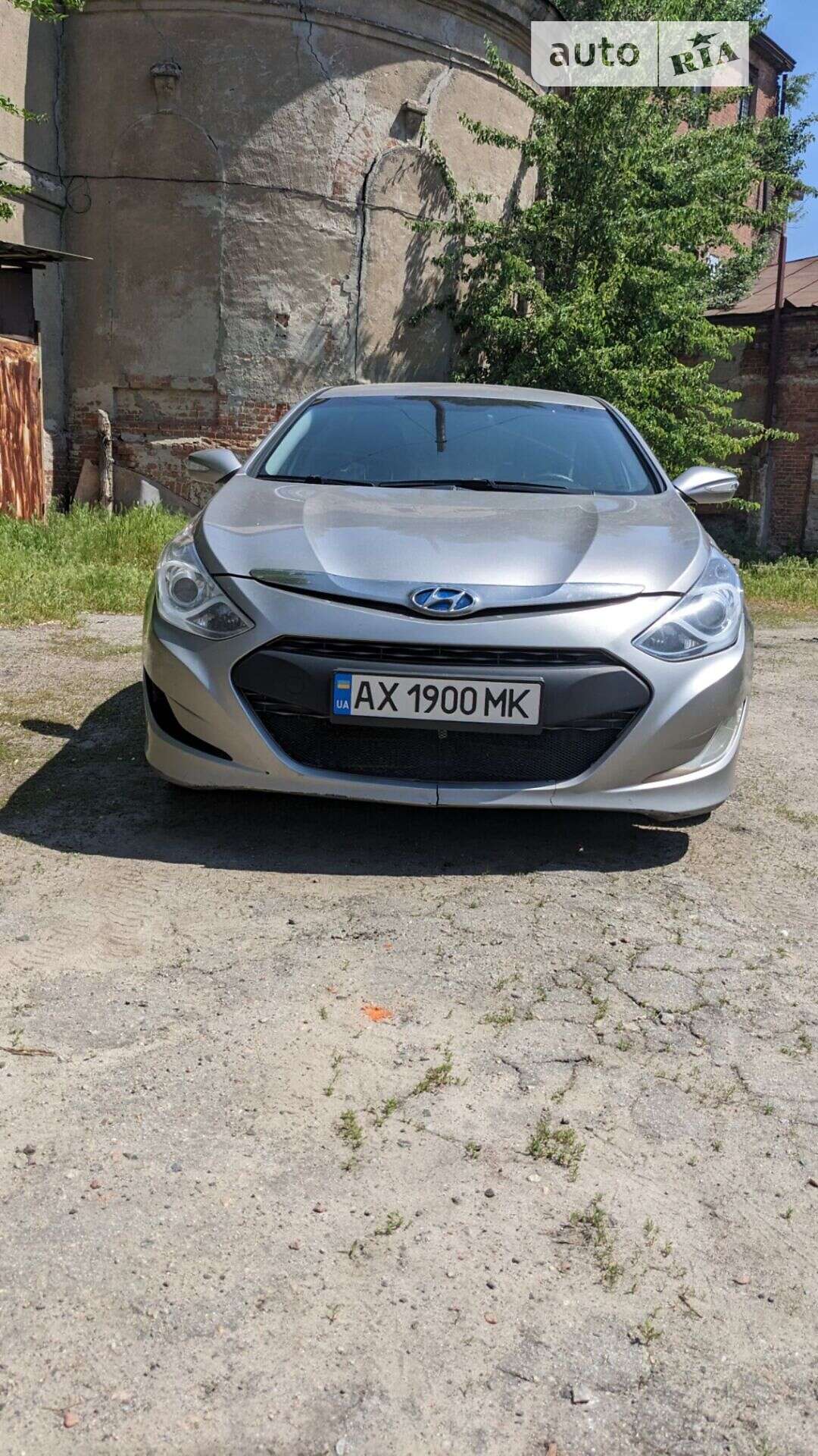 Головне фото звіту автомобіля HYUNDAI SONATA 2012