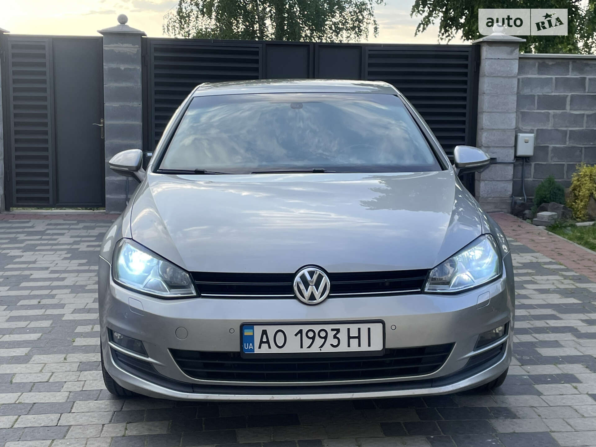VOLKSWAGEN GOLF 2013