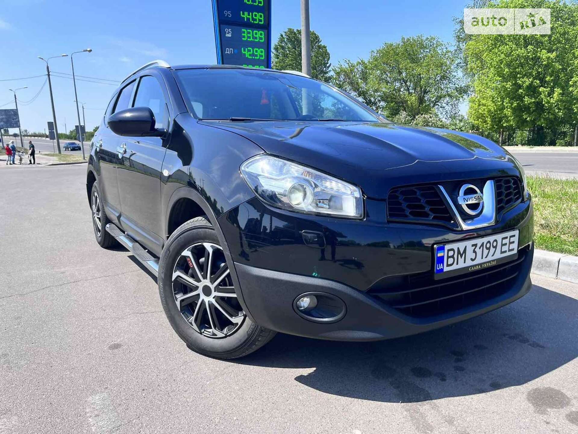 NISSAN QASHQAI +2