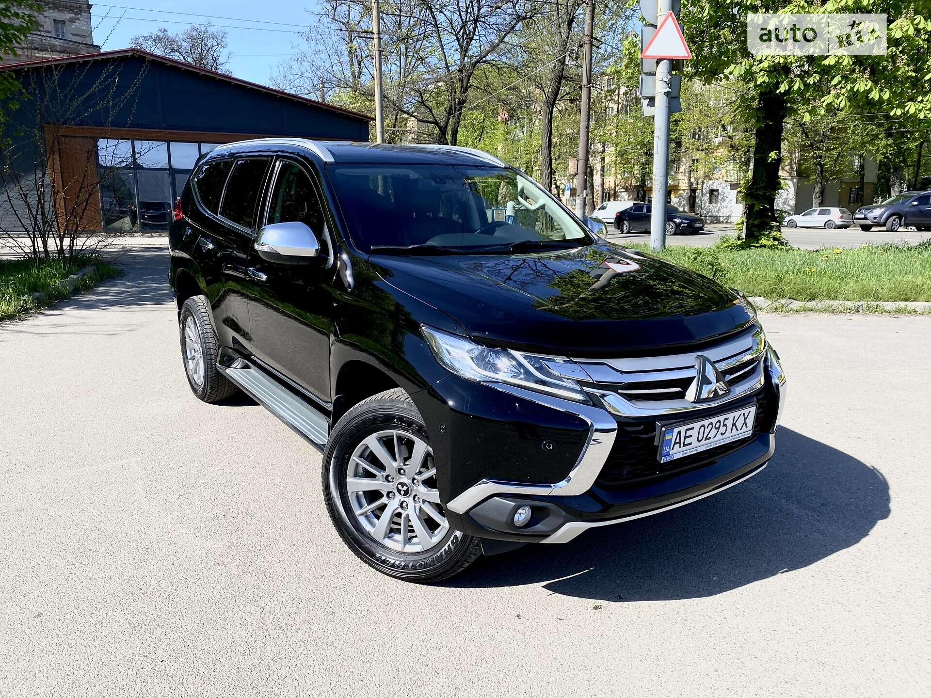 MITSUBISHI PAJERO SPORT 2019