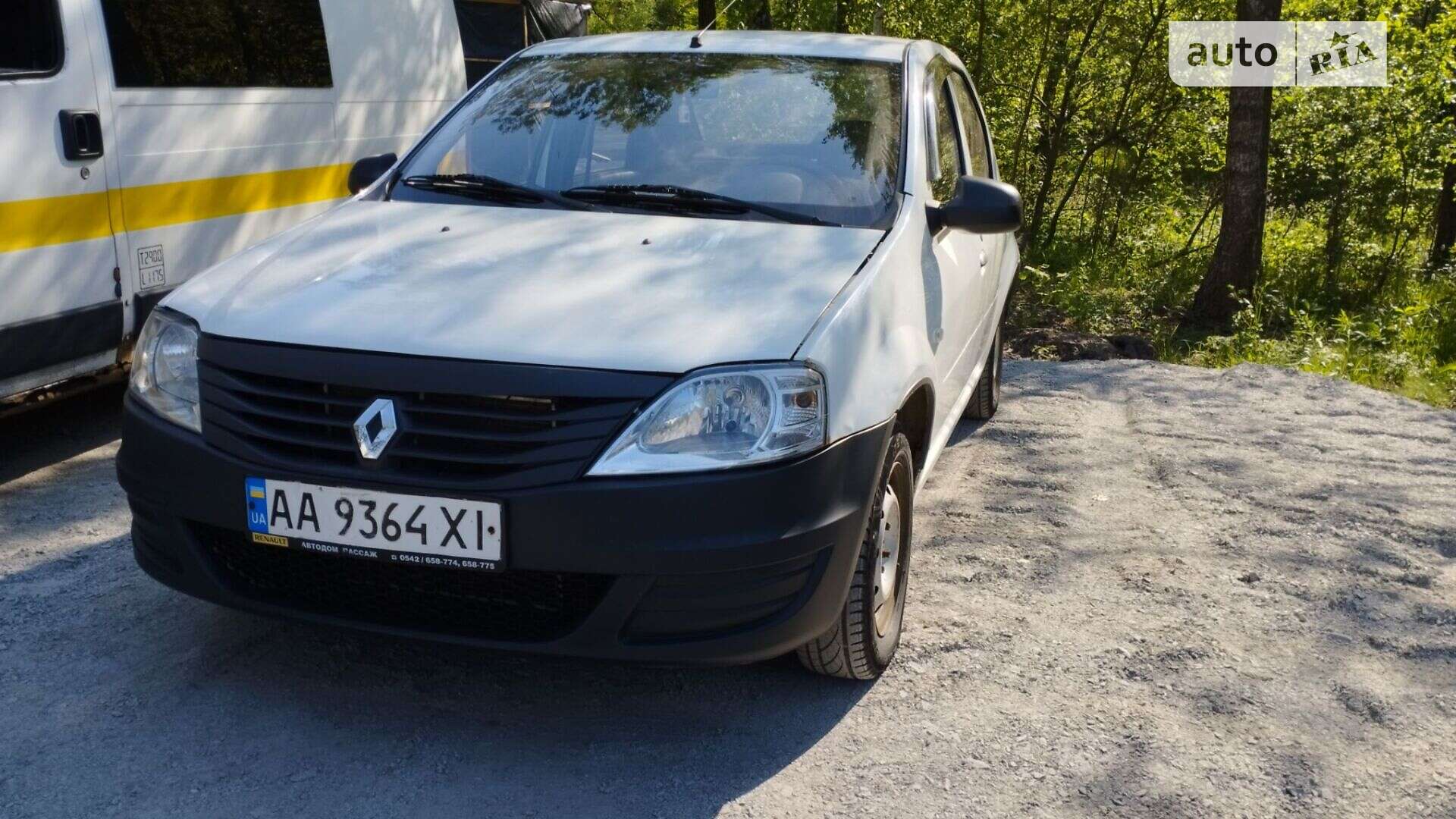 RENAULT LOGAN 2011