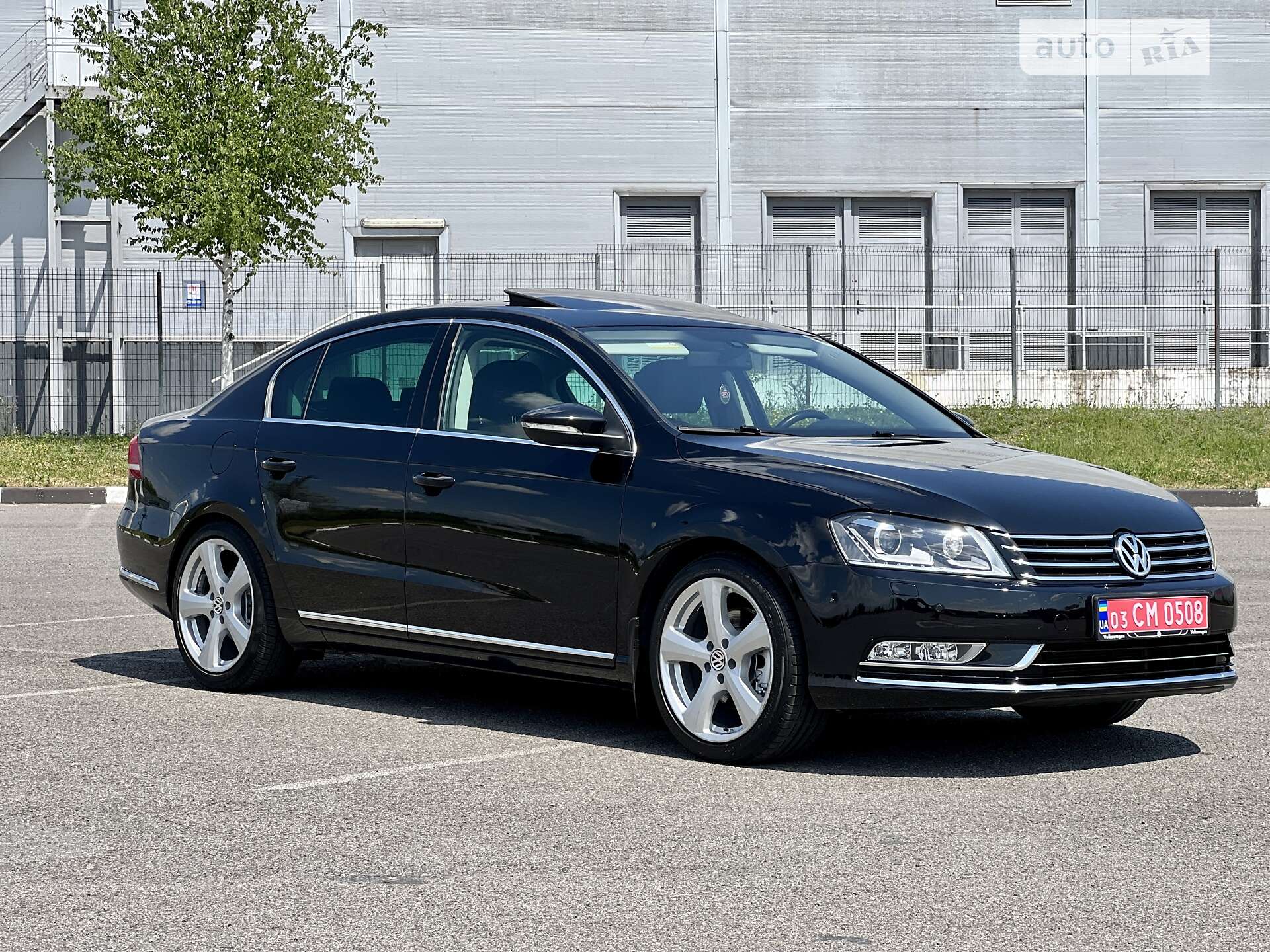 VOLKSWAGEN PASSAT 2013