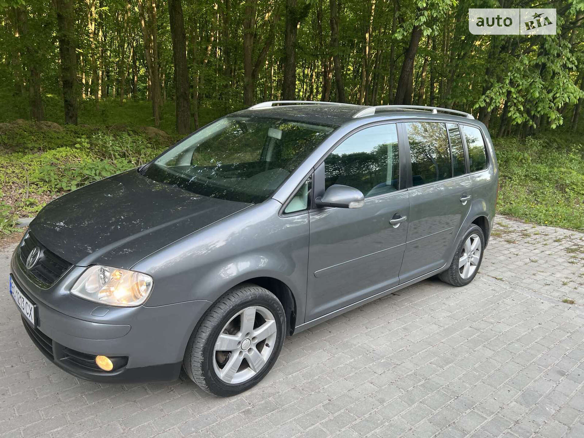 VOLKSWAGEN TOURAN 2006