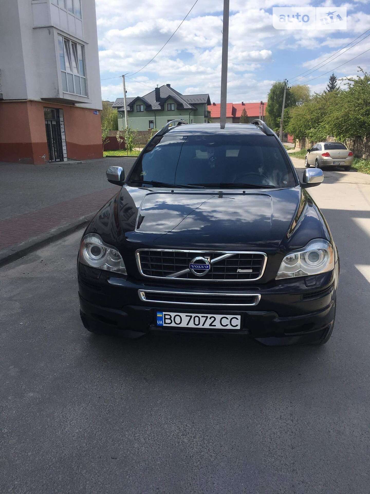 VOLVO XC90 2011