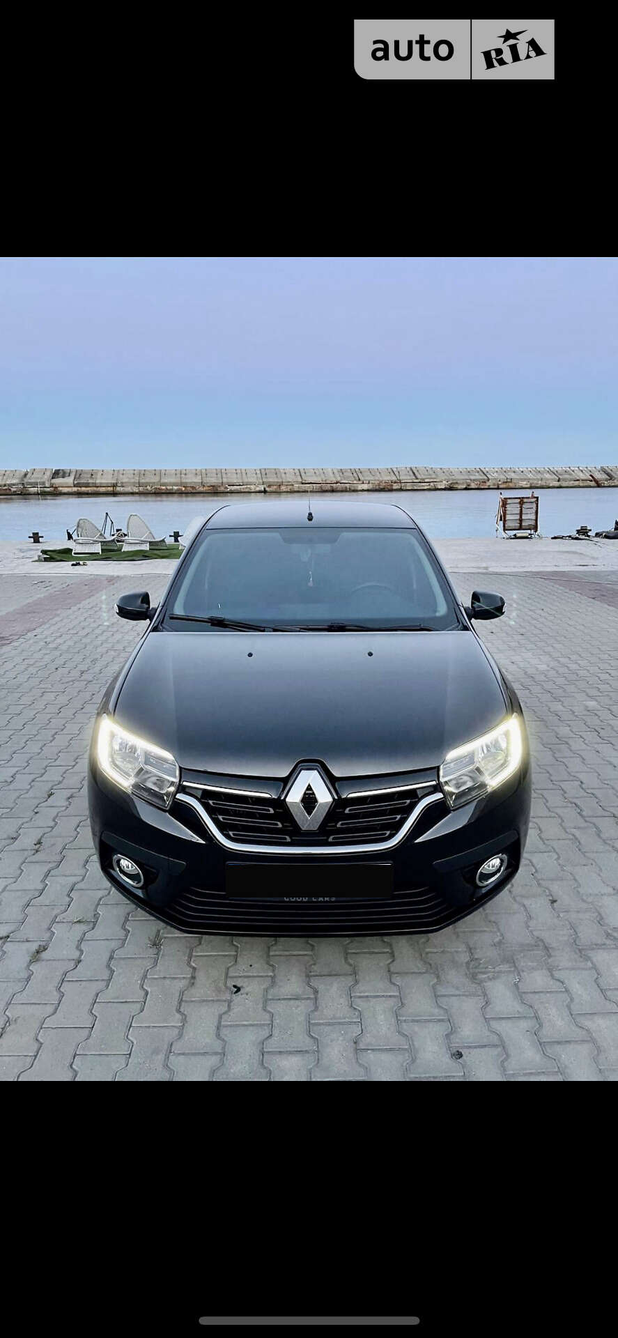 RENAULT LOGAN 2018