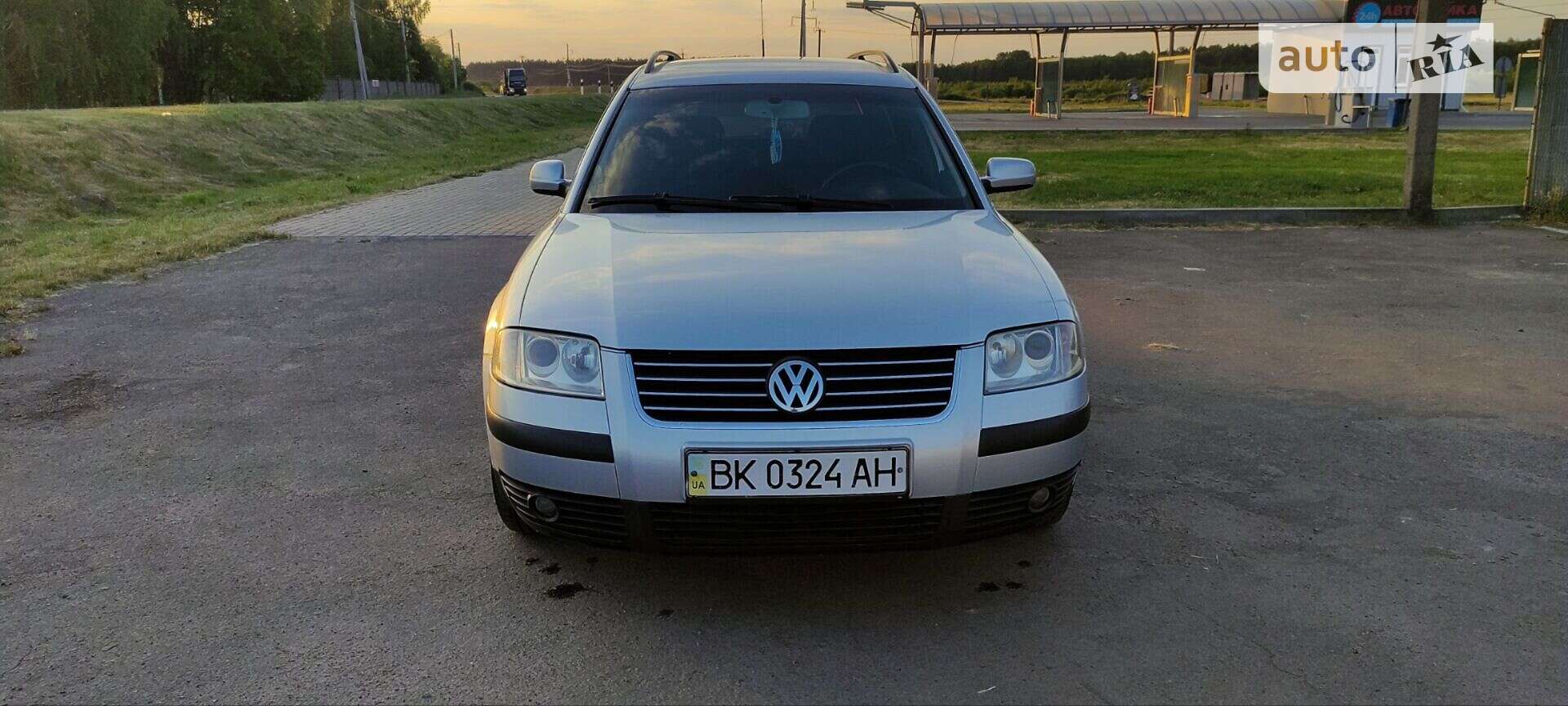 VOLKSWAGEN PASSAT 2003