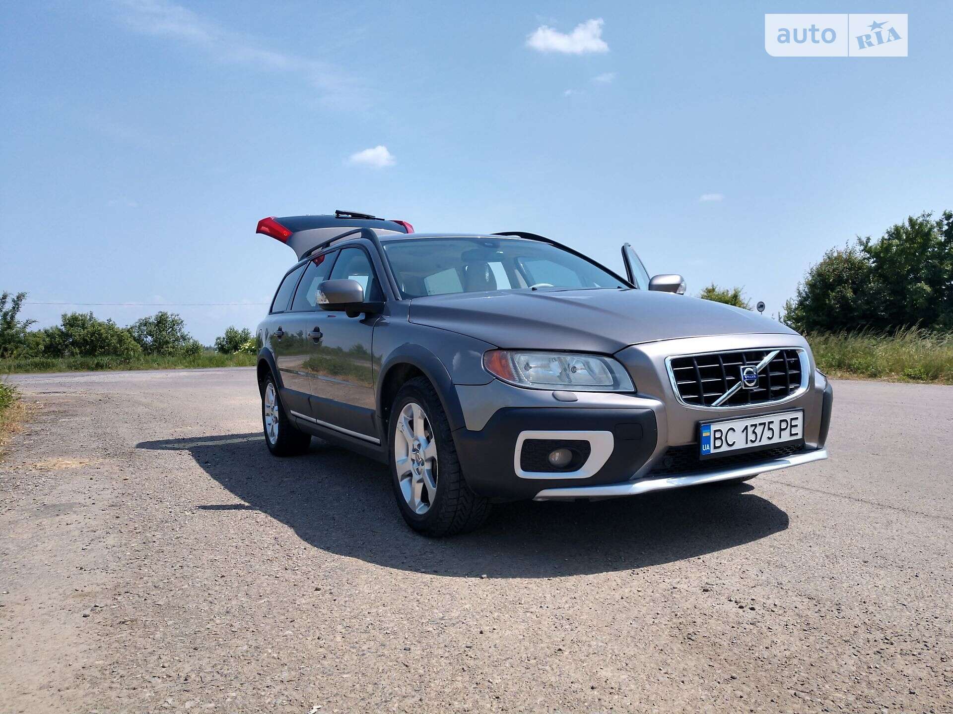 VOLVO XC70 2009