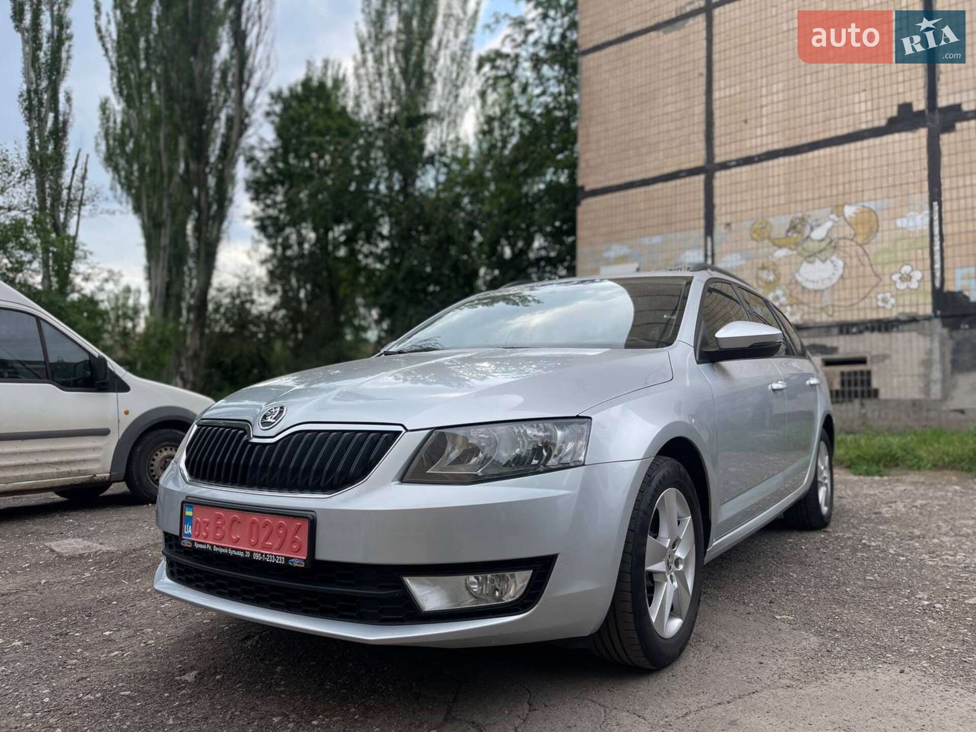 Головне фото звіту автомобіля SKODA OCTAVIA 2016