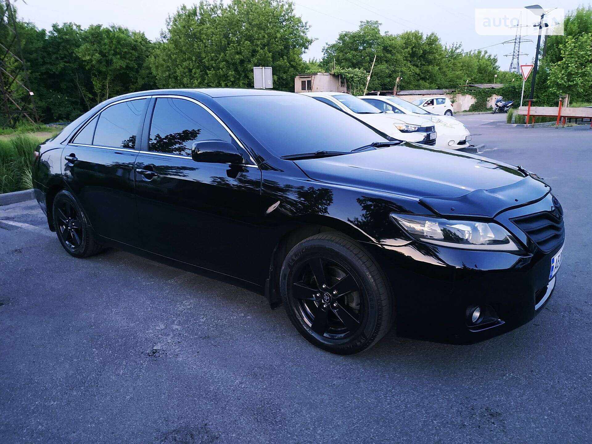 TOYOTA CAMRY