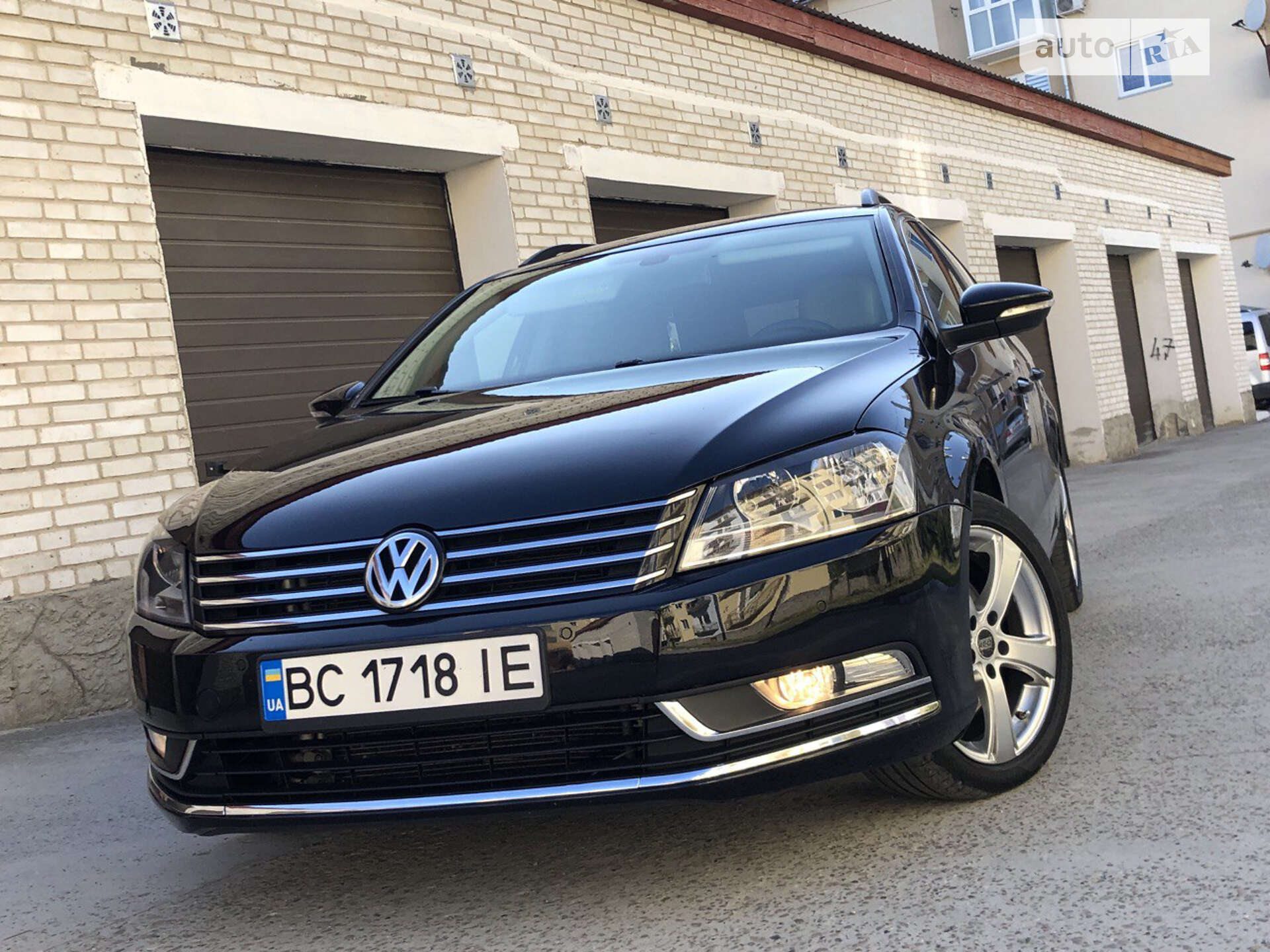 VOLKSWAGEN PASSAT 2012