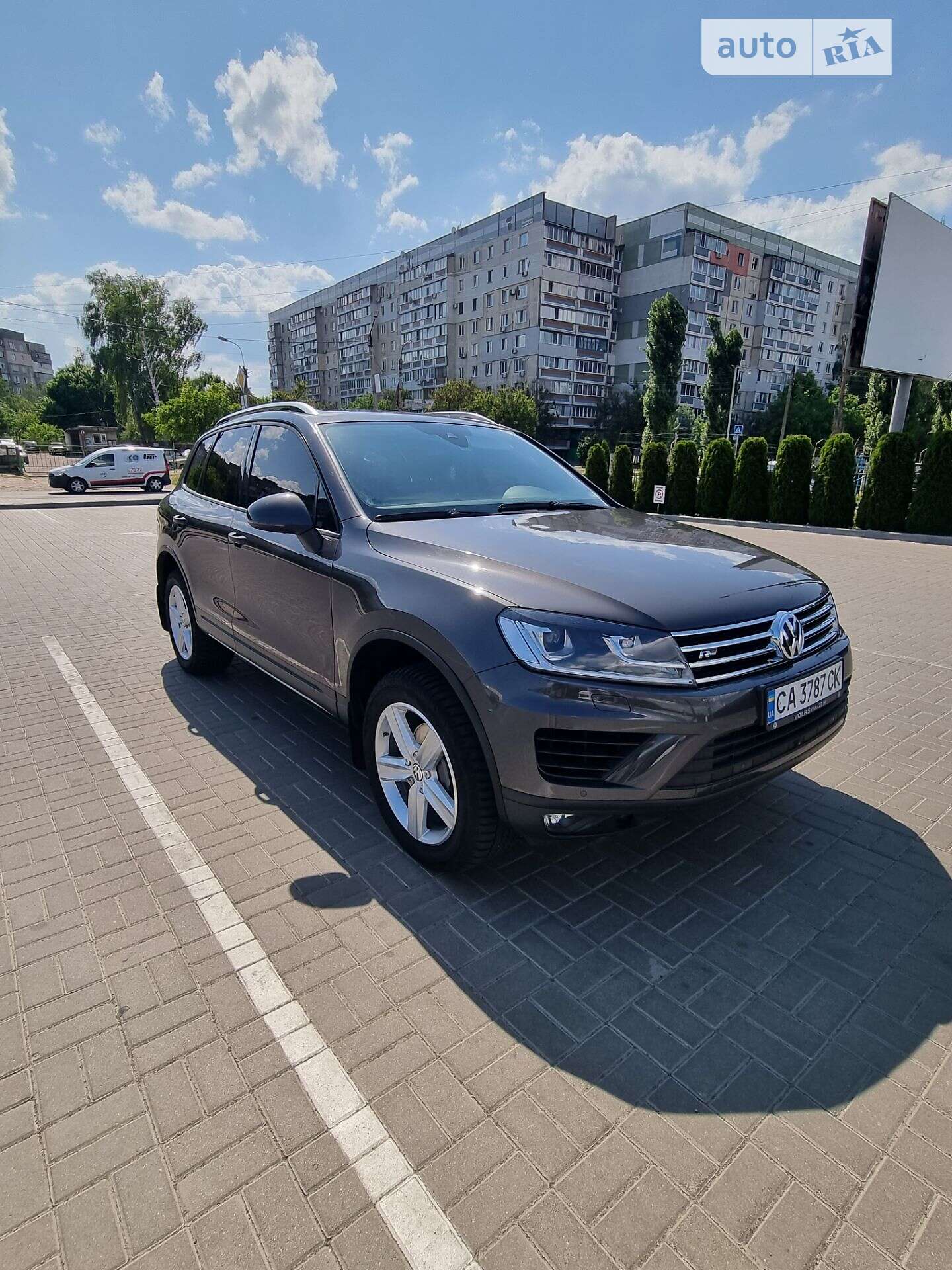 VOLKSWAGEN TOUAREG 2011