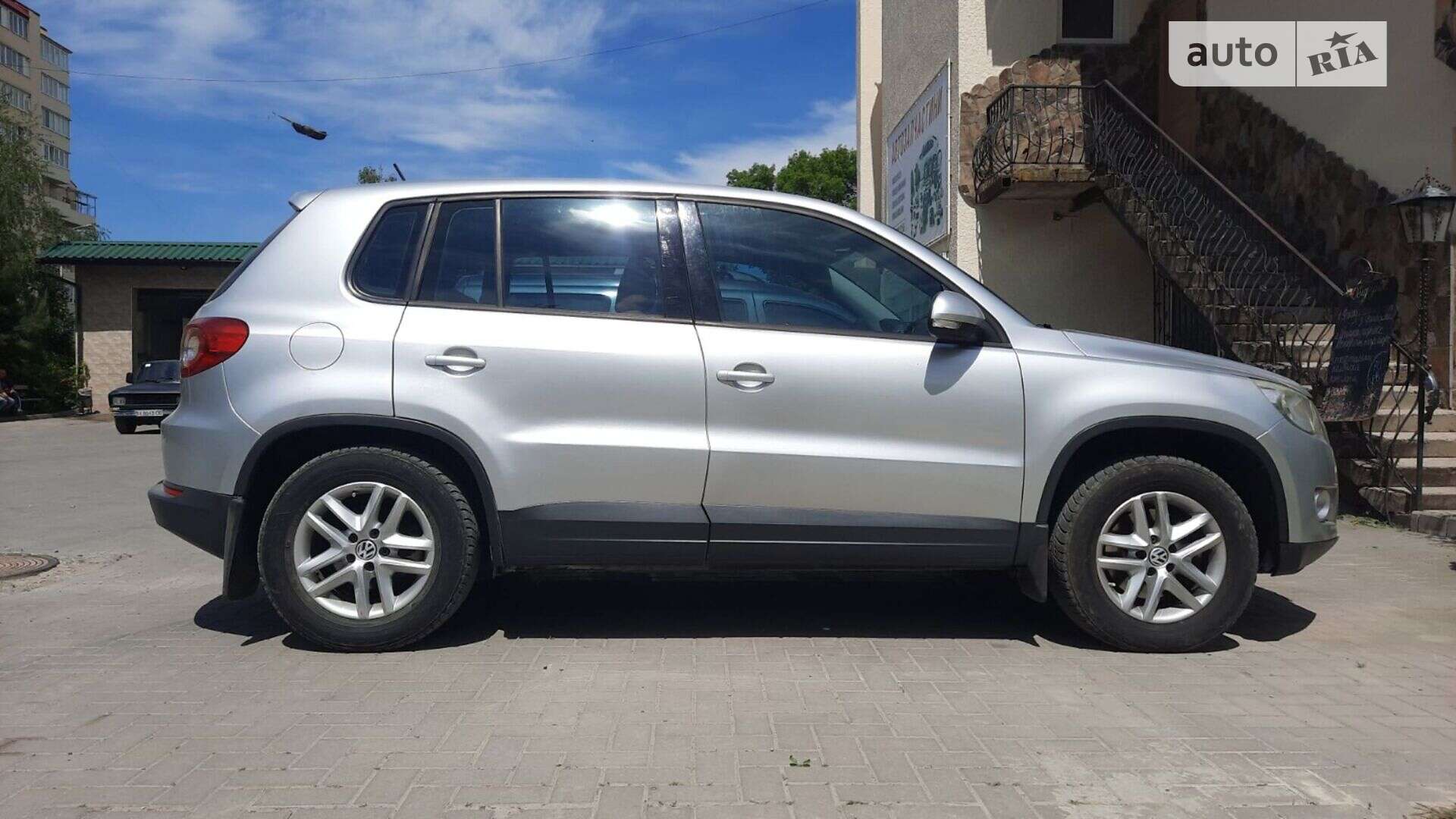 VOLKSWAGEN TIGUAN 2010
