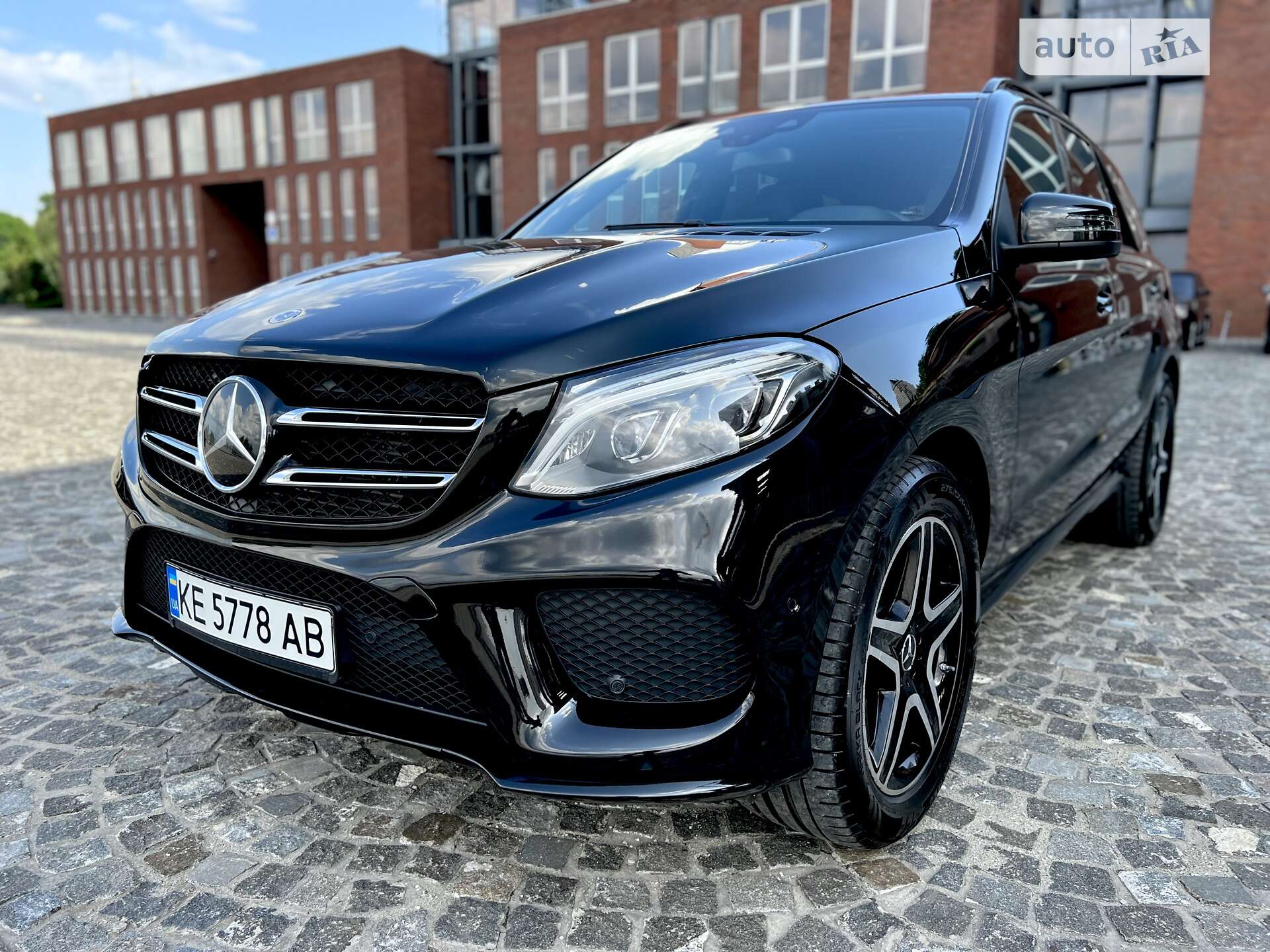 MERCEDES-BENZ GLE 350D 2016