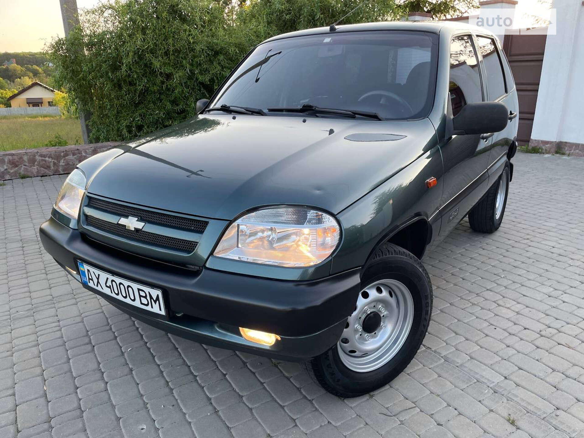 CHEVROLET NIVA