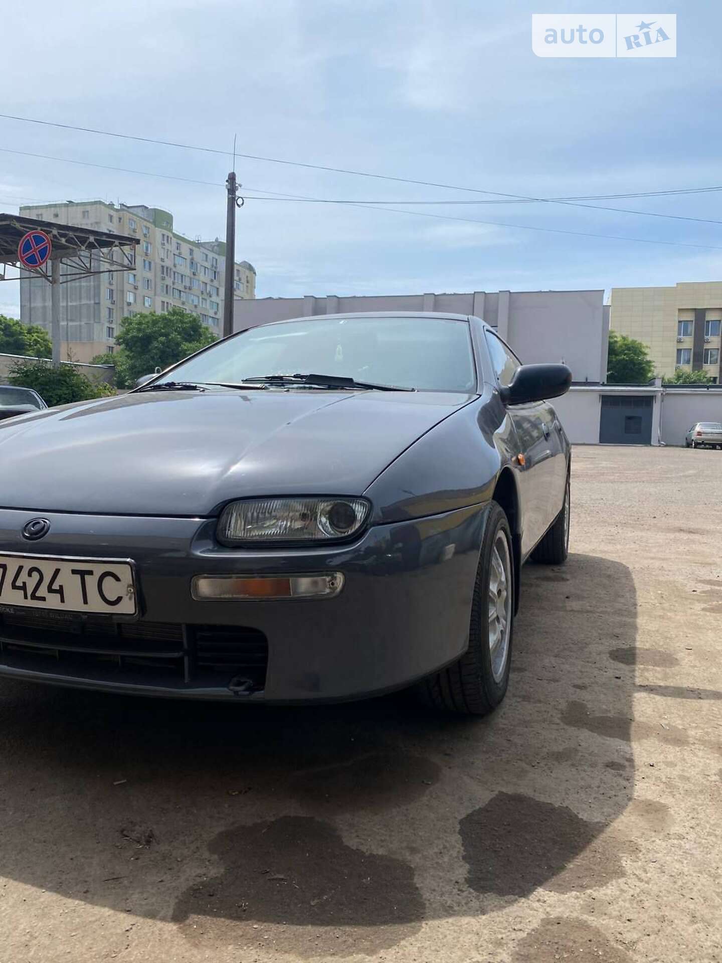MAZDA 323 1994