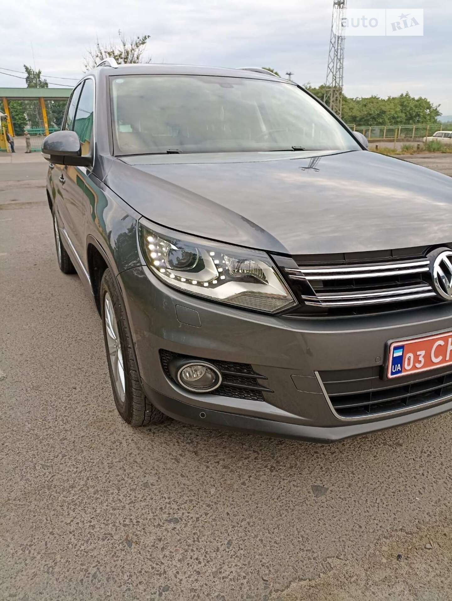 VOLKSWAGEN TIGUAN 2013