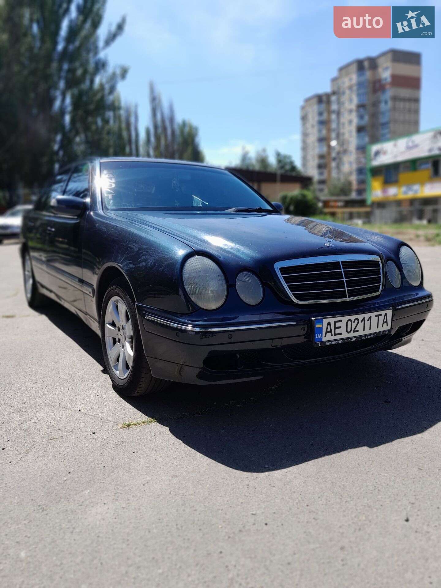 MERCEDES-BENZ E 240 2000