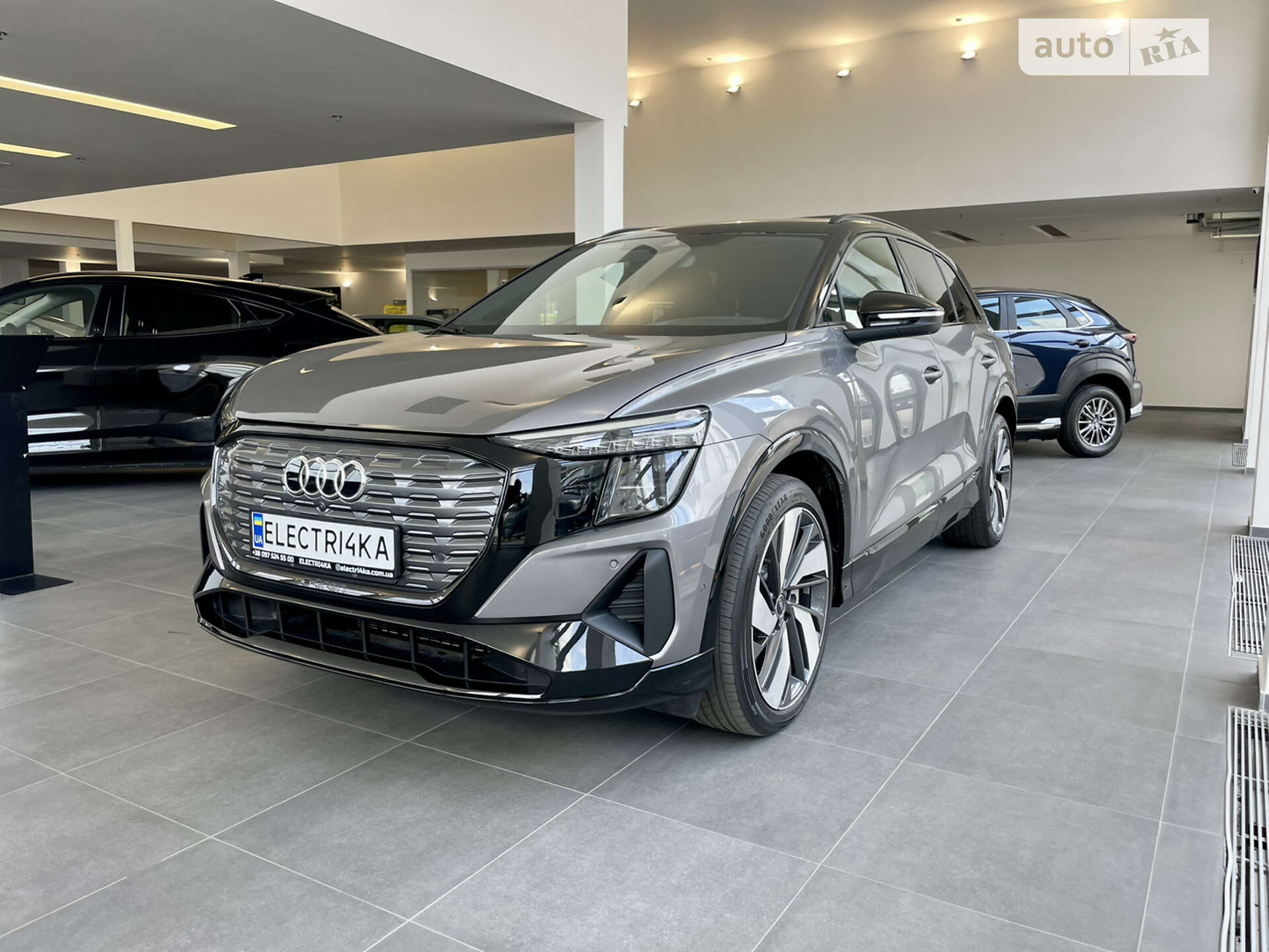 AUDI Q5 E-TRON 2022