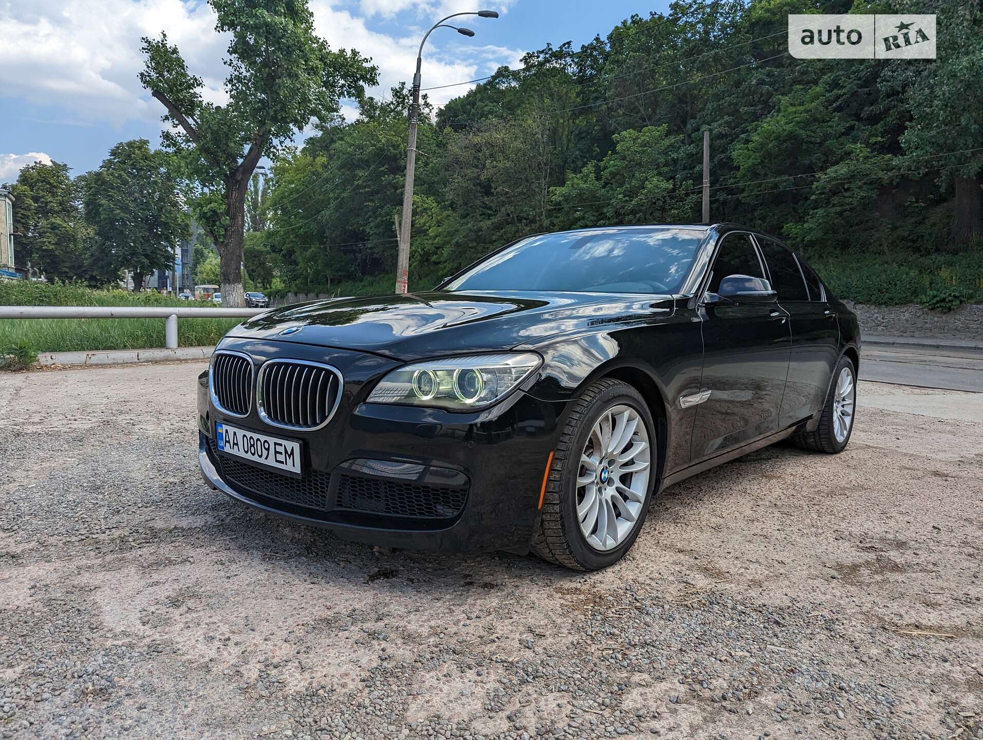 BMW 740I 2013