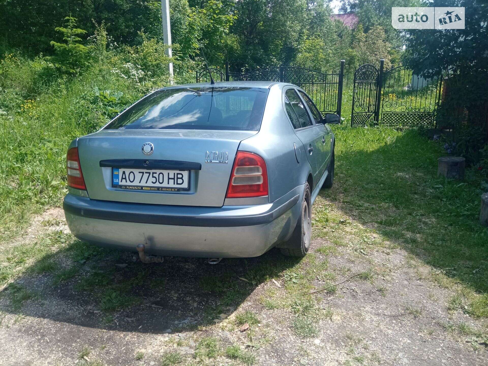 SKODA OCTAVIA TOUR 2001
