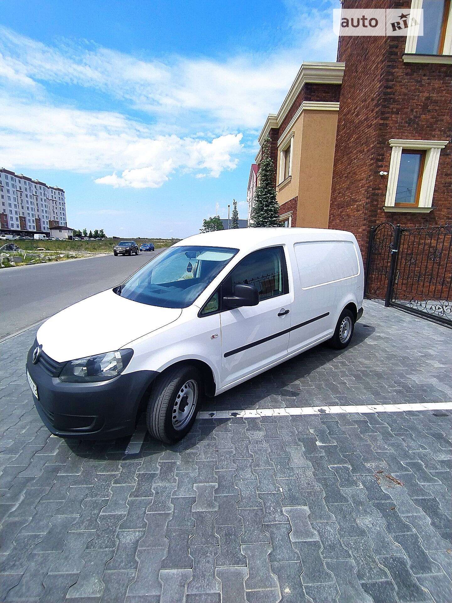 VOLKSWAGEN CADDY 2014