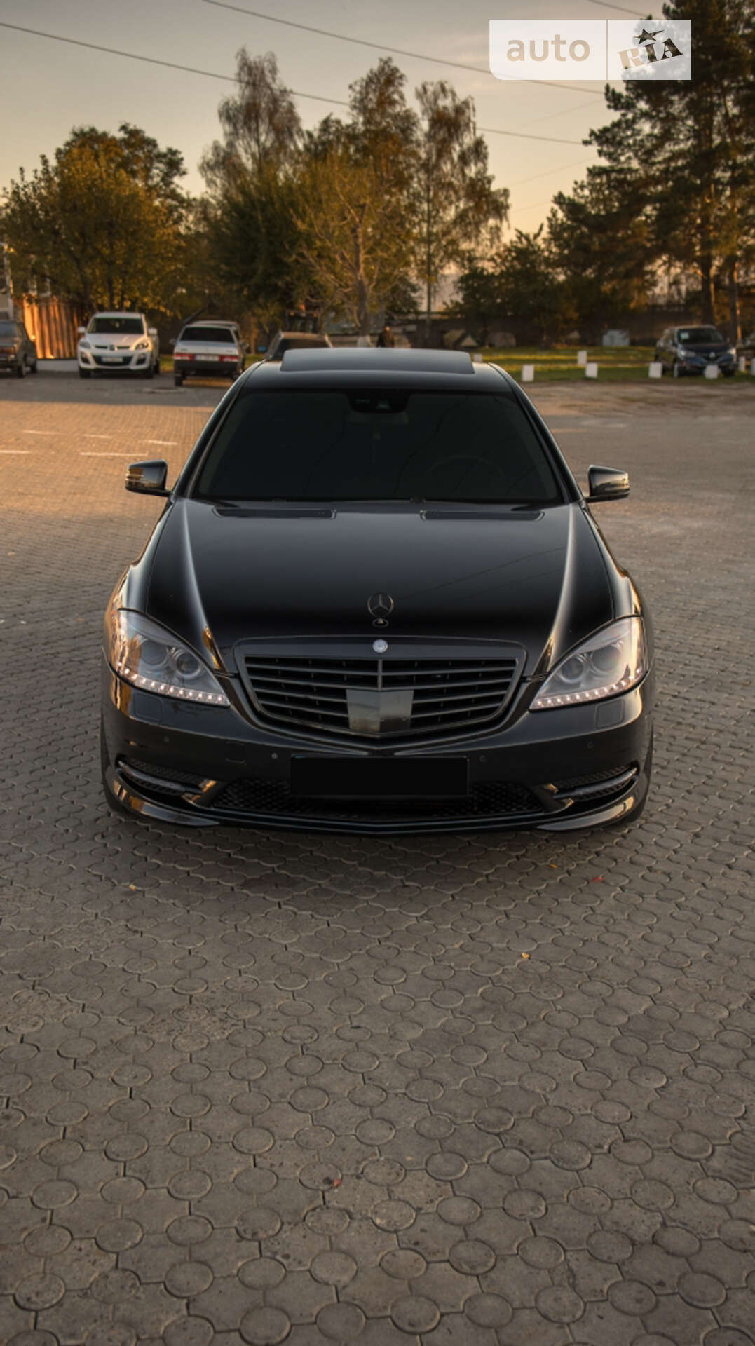 MERCEDES-BENZ S 350 2012